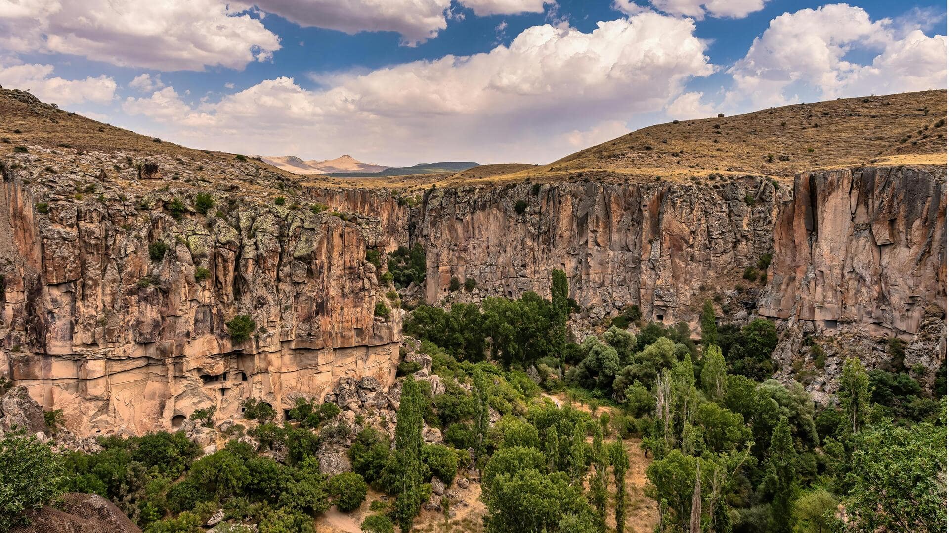 Keajaiban Tersembunyi Cappadocia selain Balon Udara