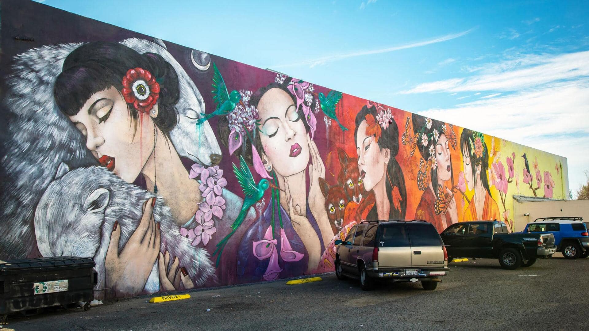 Mengabadikan Mural Kota yang Berwarna-warni dengan Teknik Fotografi Kreatif