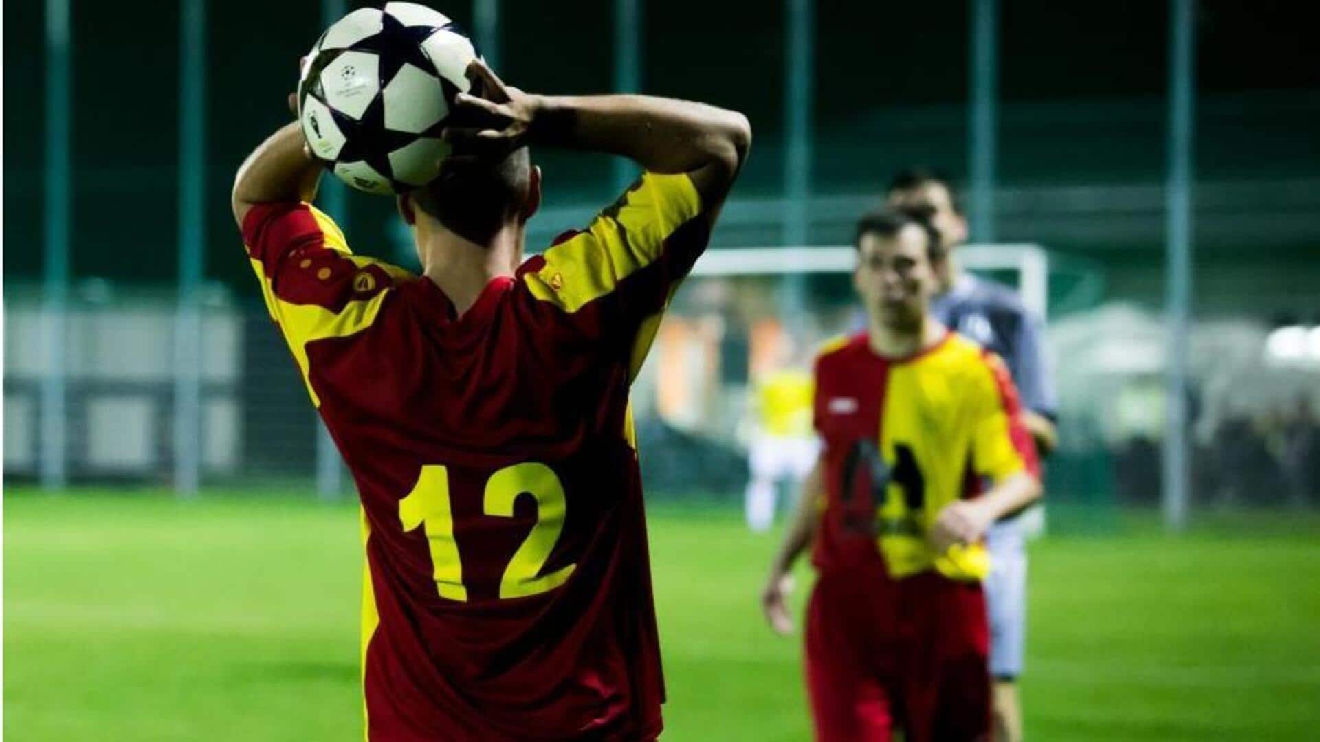 Asal-usul aturan lemparan ke dalam sepak bola Asal-usul aturan lemparan ke dalam sepak bola