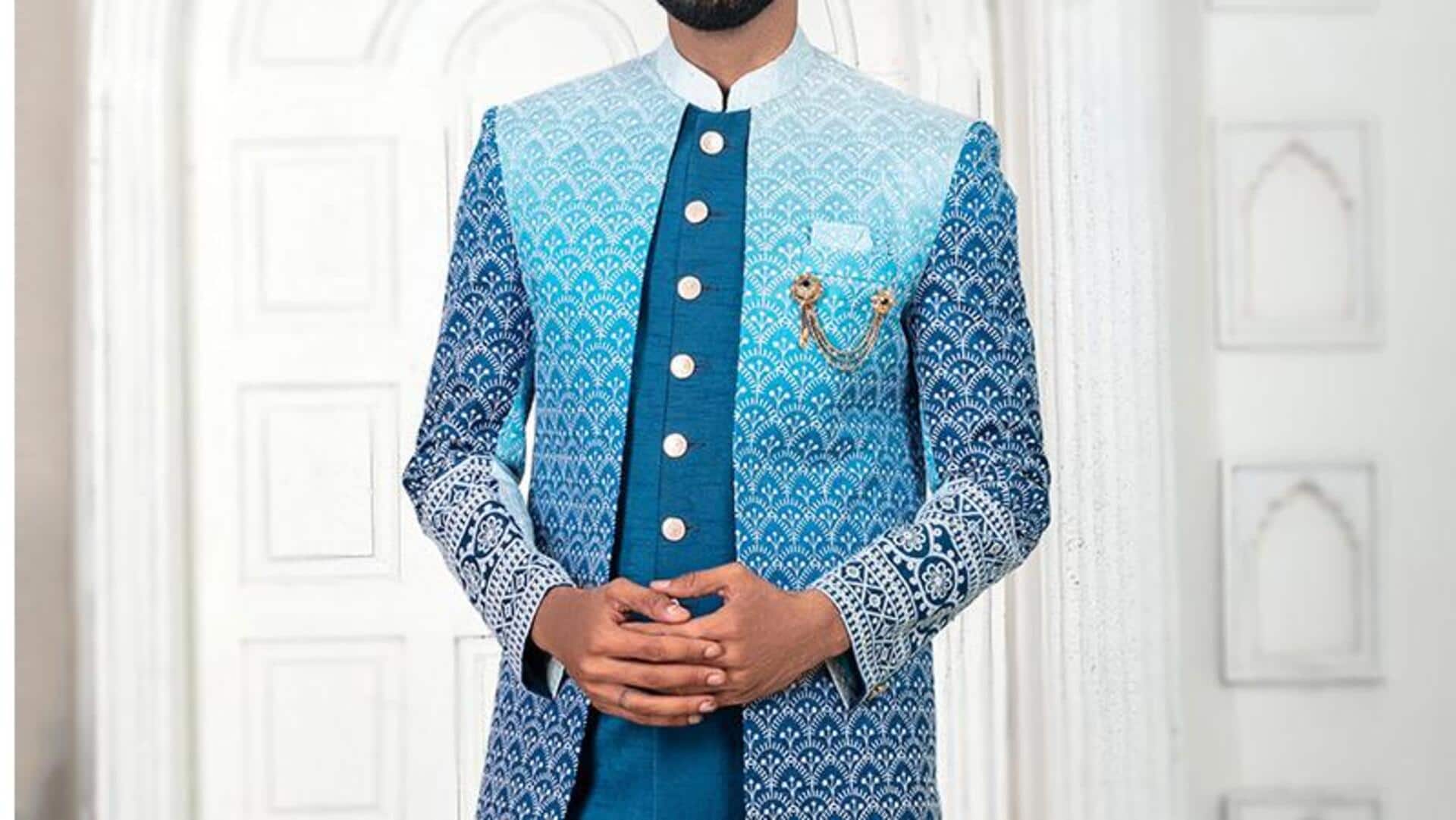 Pola berani menghidupkan kembali pakaian pria tradisional India untuk perayaan