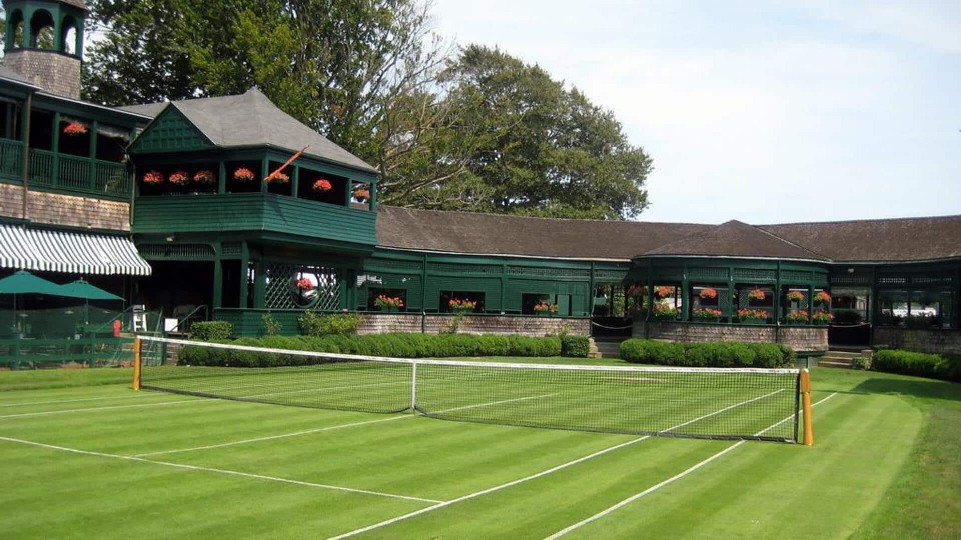 Mengapa rumput lapangan bergaris?