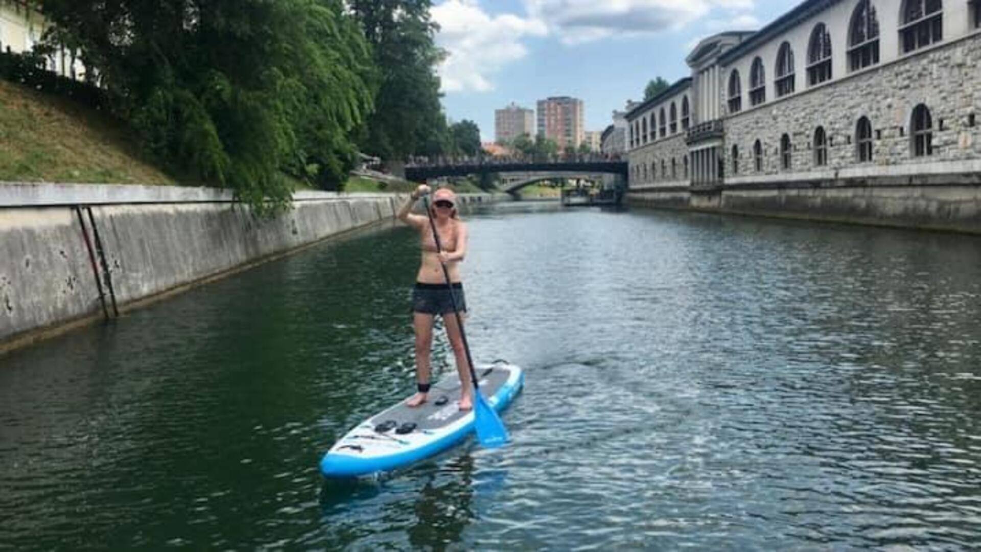 Perlengkapan Untuk Mendayung Menyusuri Sungai Di Ljubljana