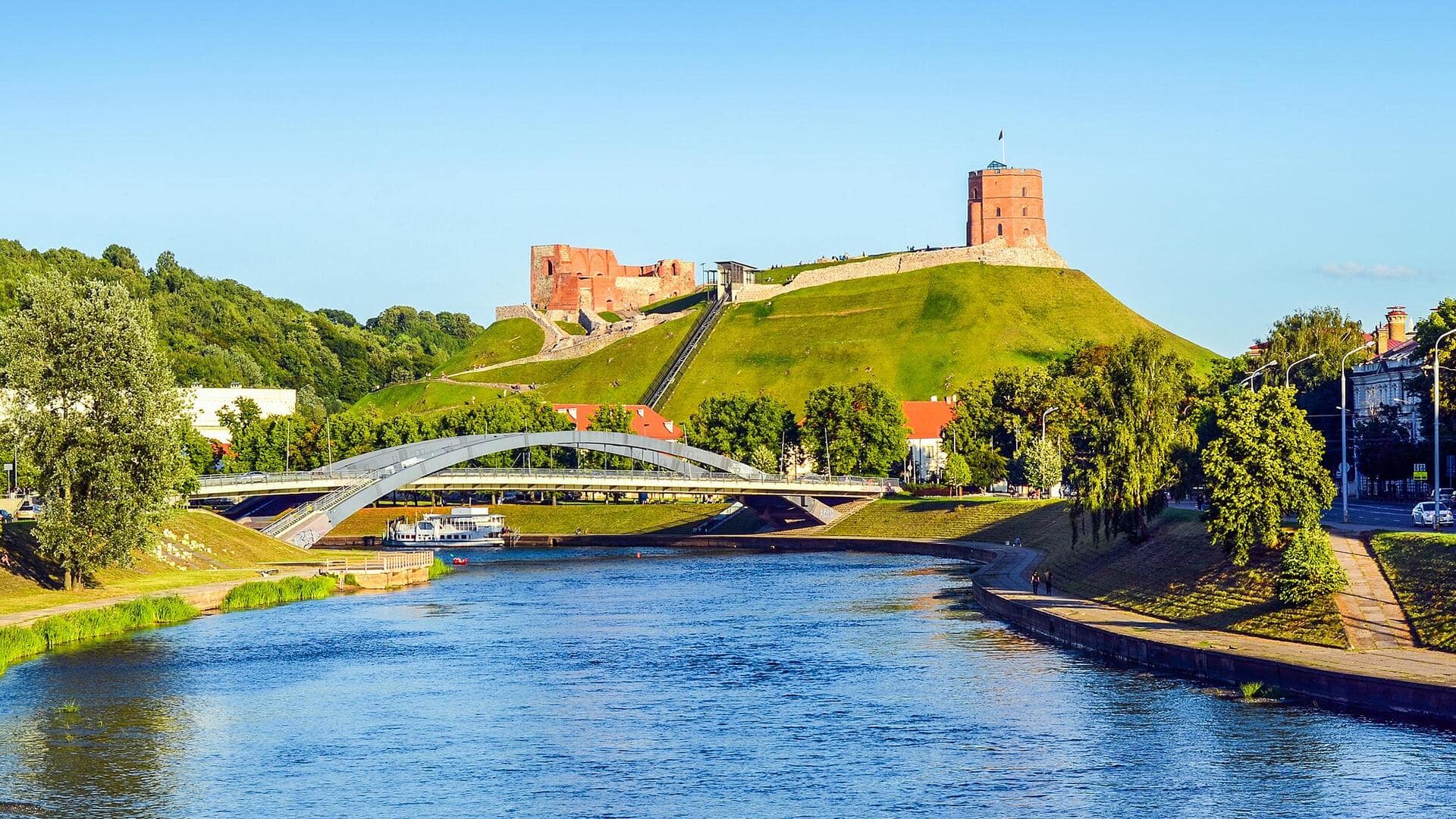 Lima Situs Pagan Yang Misterius Di Vilnius, Lithuania