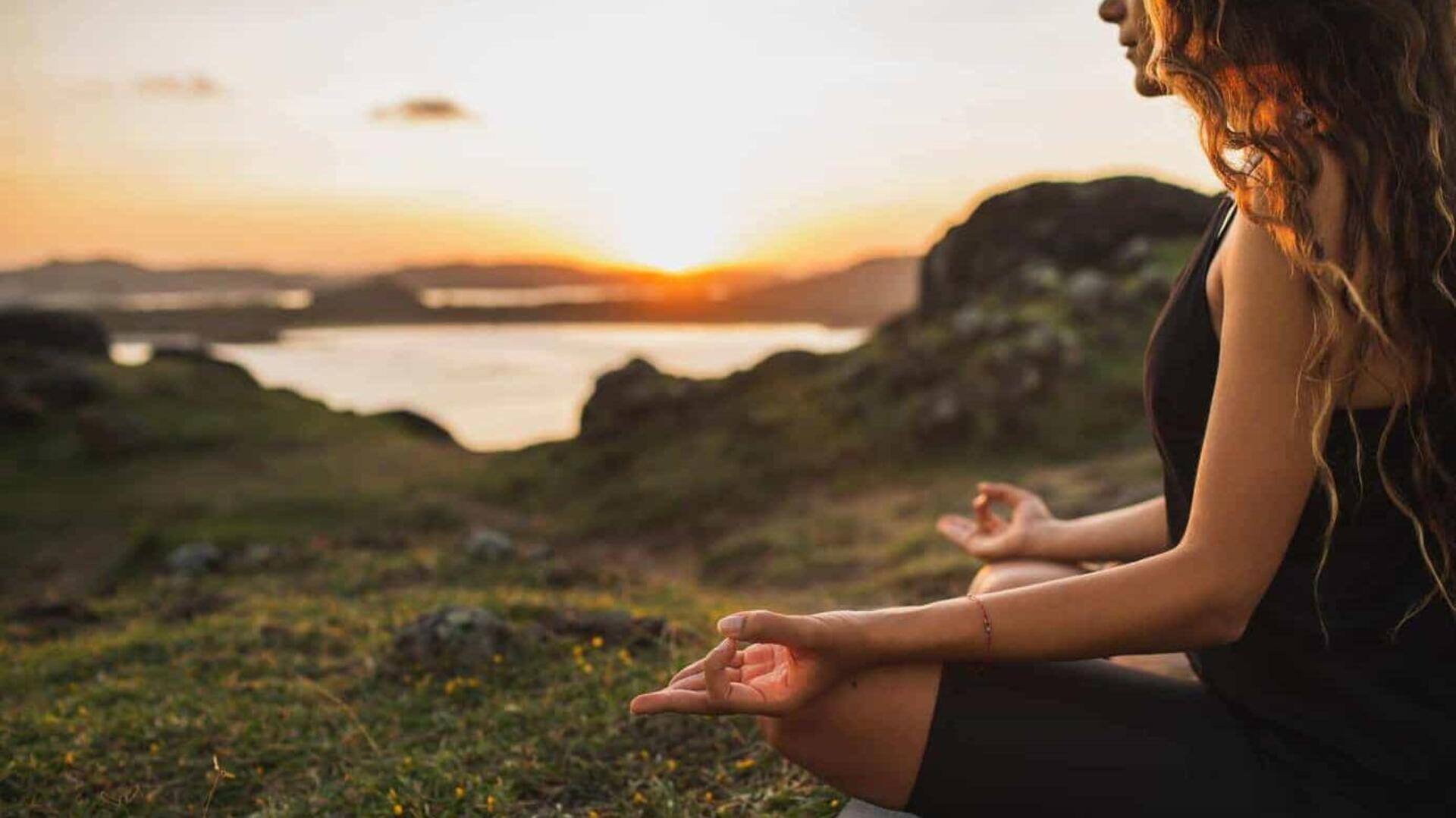 Retret Yoga Di Tepi Tebing Sri Lanka