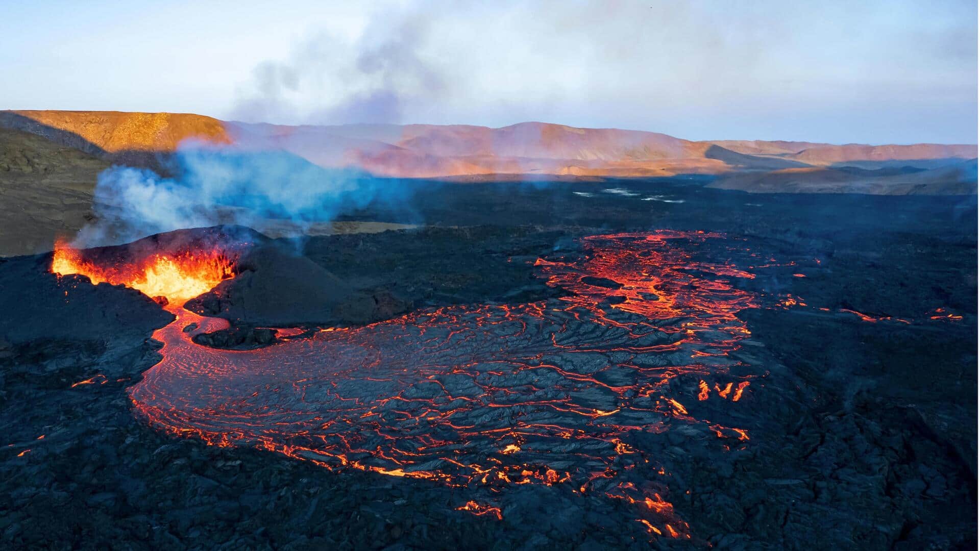 Menemukan Rahasia Ladang Lava Islandia Menemukan Rahasia Ladang Lava Islandia