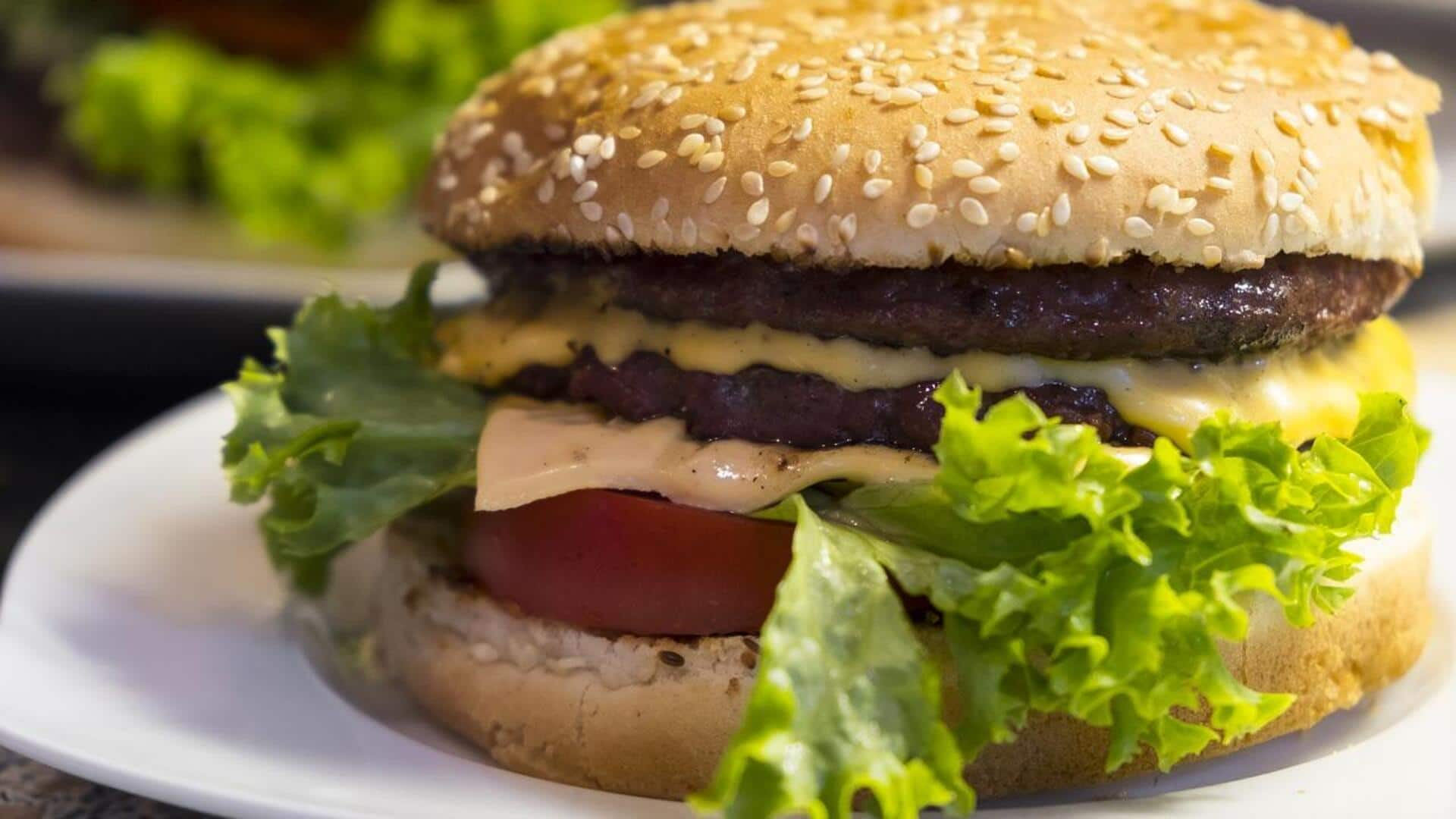 Paneer Butter Masala Burger: Panduan memasak sajian lezat dan mudah