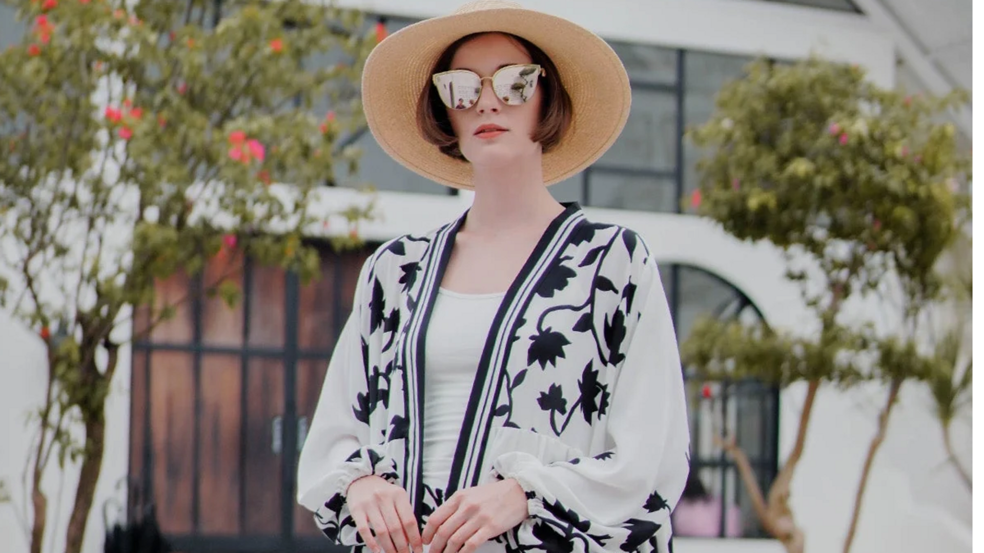 Kuasai cetakan monokrom musim India ini