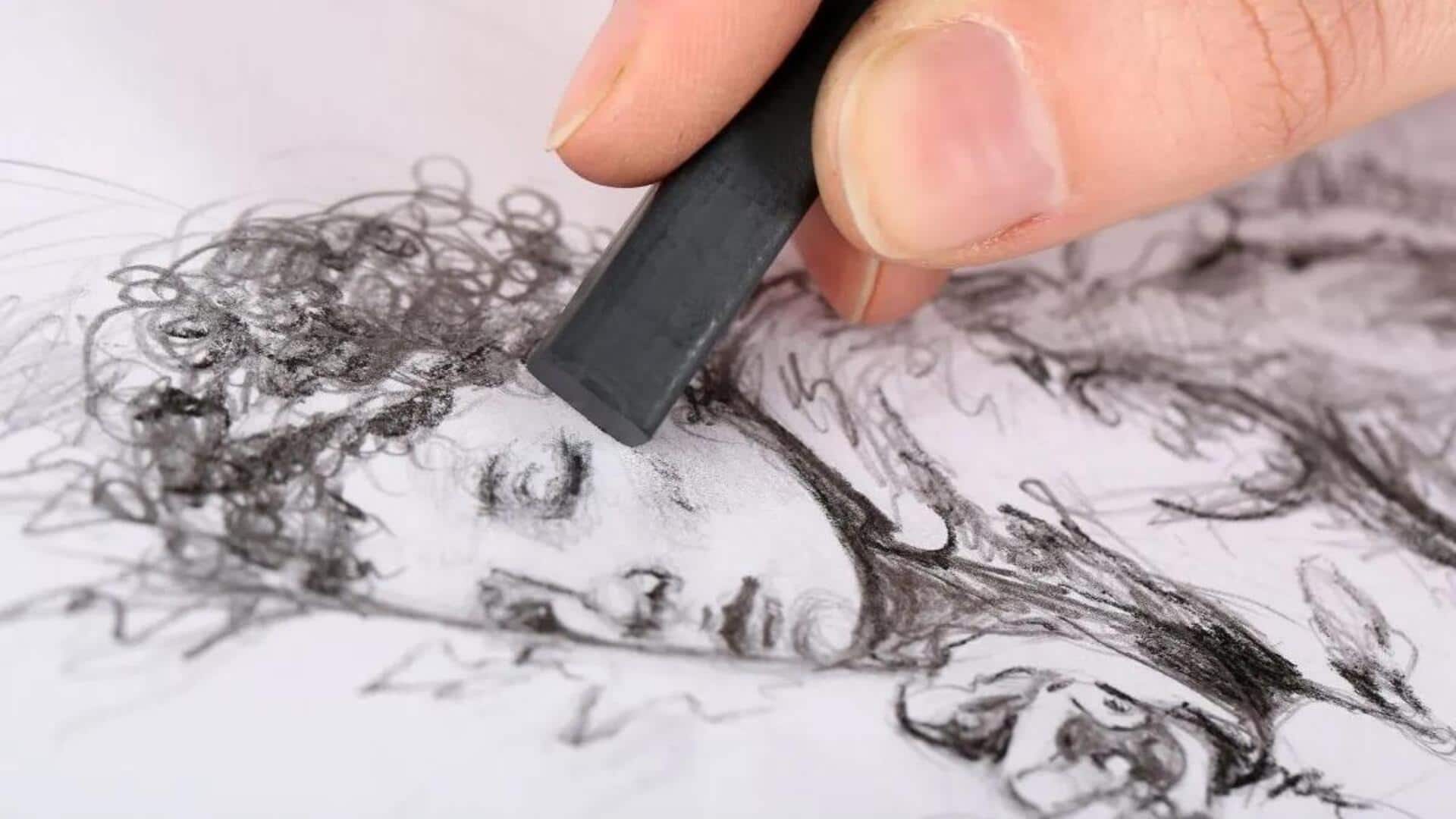 Permukaan Terbaik untuk Menggambar dengan Arang yang Wajib Dicoba