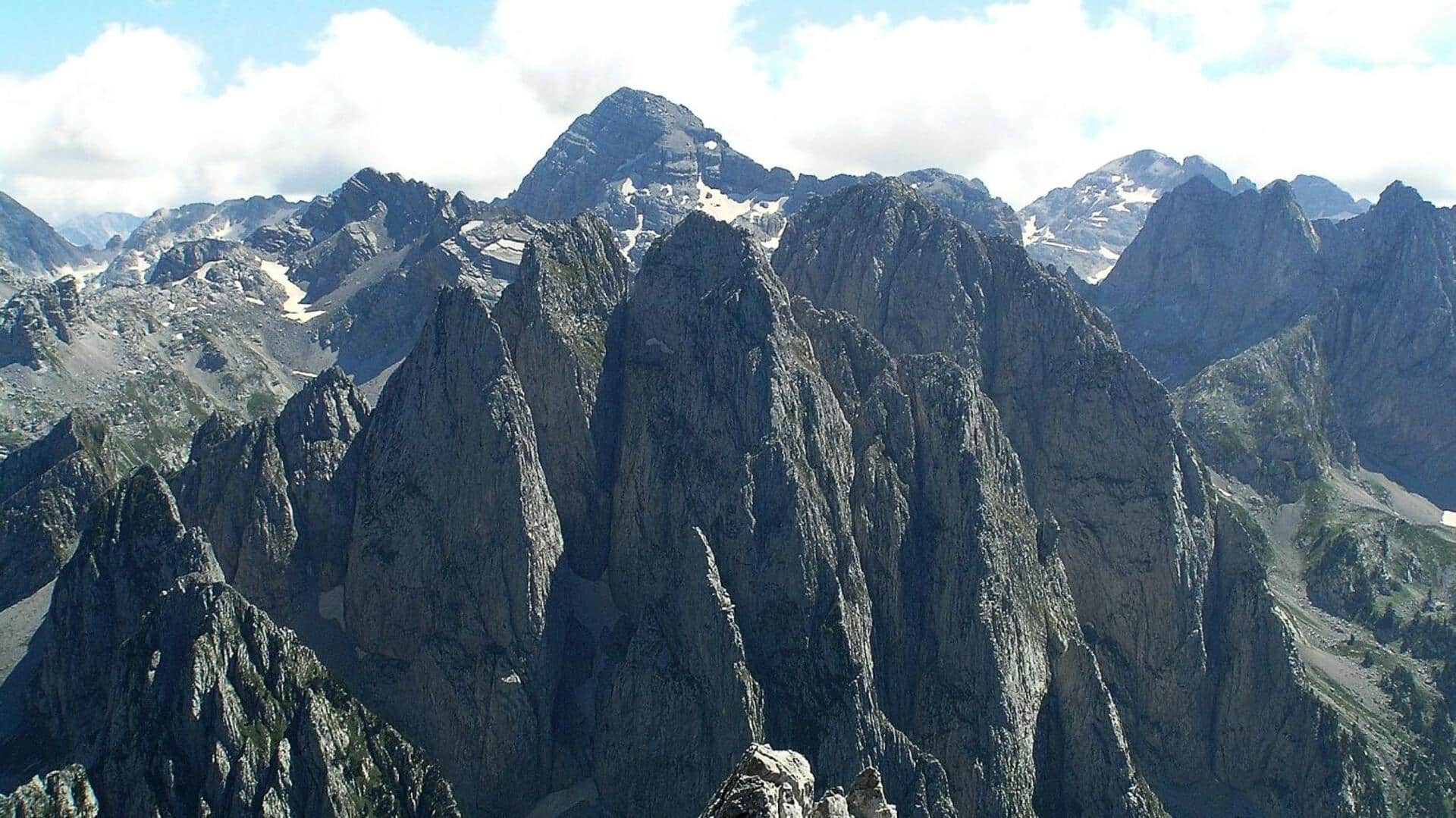 Jalur Hiking di Montenegro: Surga Para Petualang