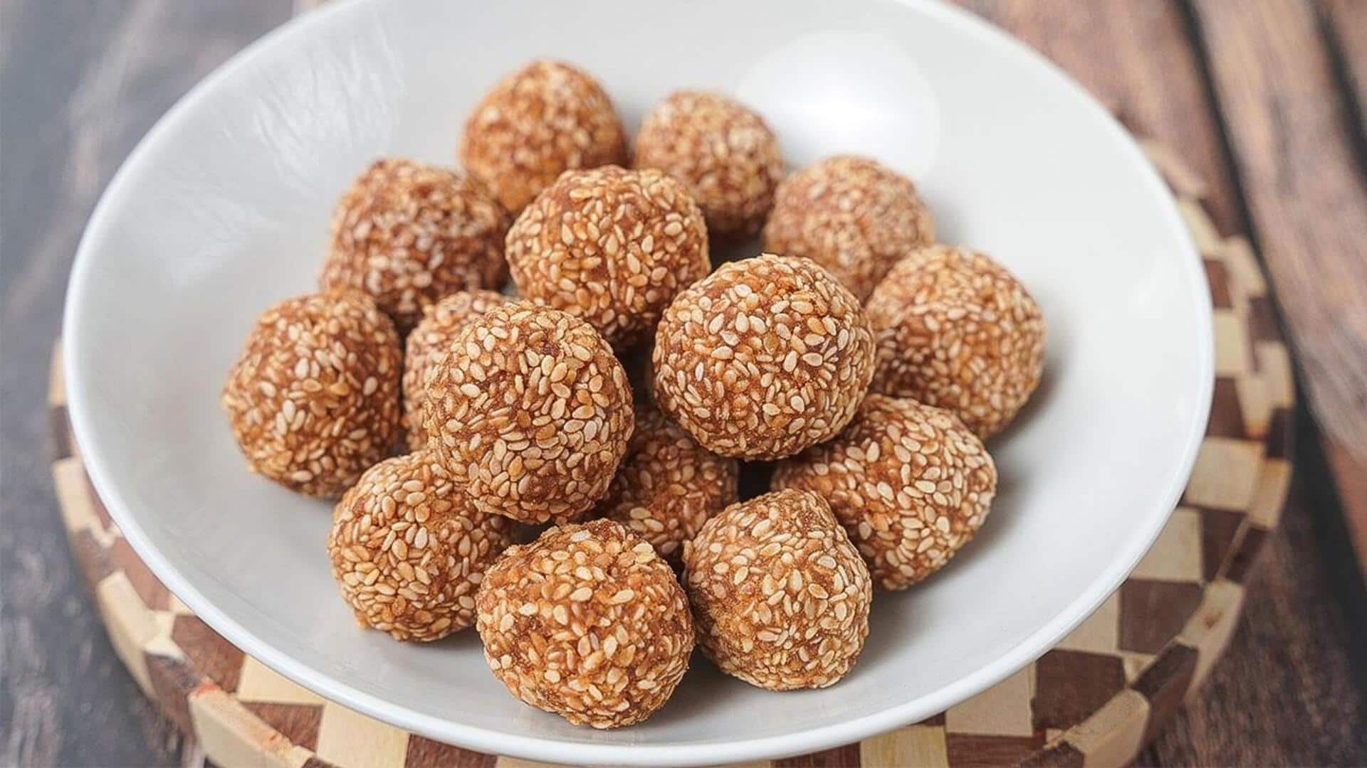 Mencicipi Sensasi Manis dari Kue Wijen India 