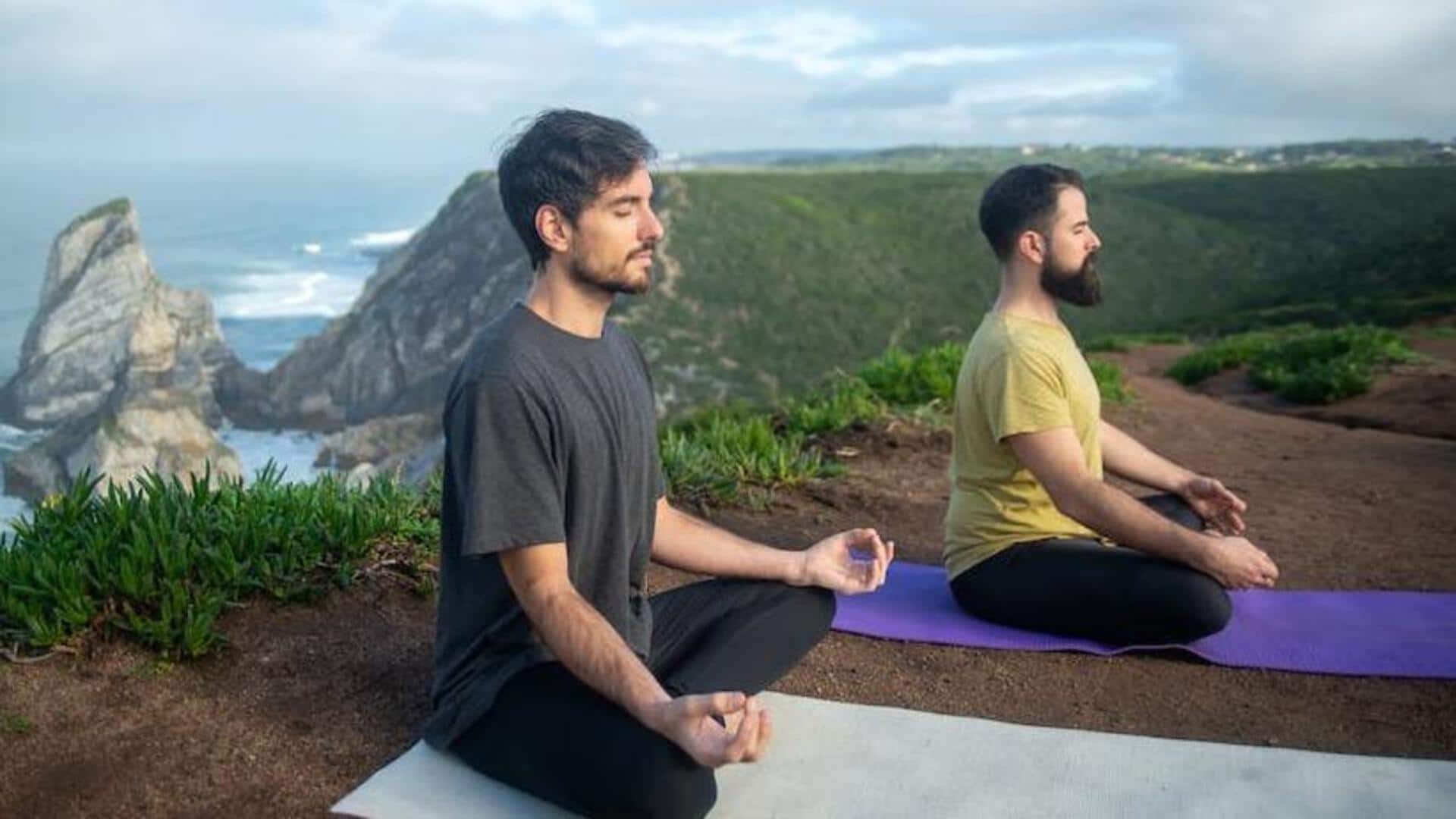 Tingkatkan kesehatan usus besar dengan 5 asana yoga ini