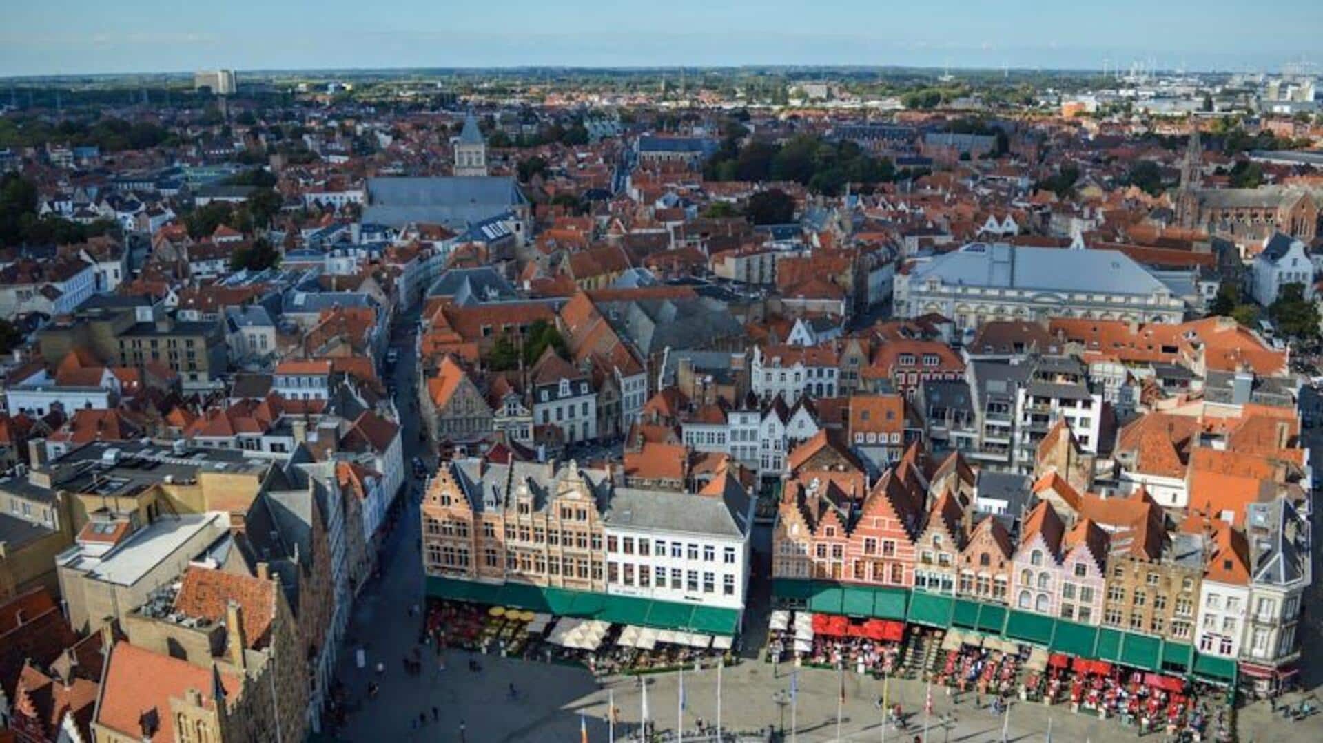 Menjelajahi Lima Alun-Alun Pasar di Bruges