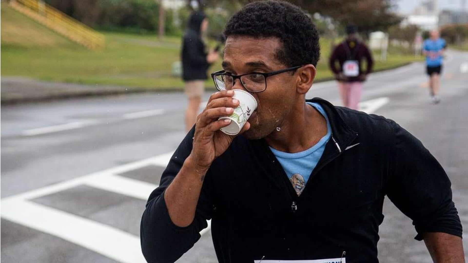 Fakta mengapa pos air maraton menggunakan cangkir kertas