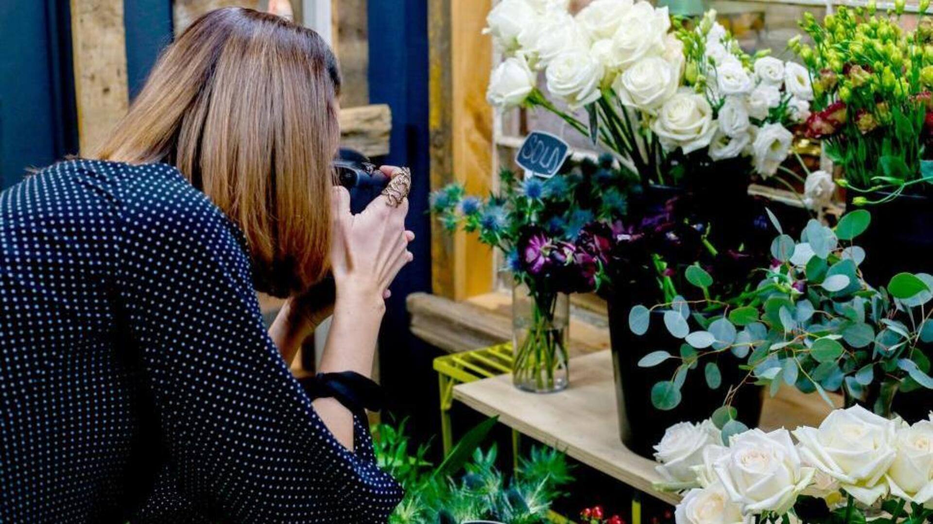 Tip kreatif memotret bunga dengan cahaya alami Tip kreatif memotret bunga dengan cahaya alami