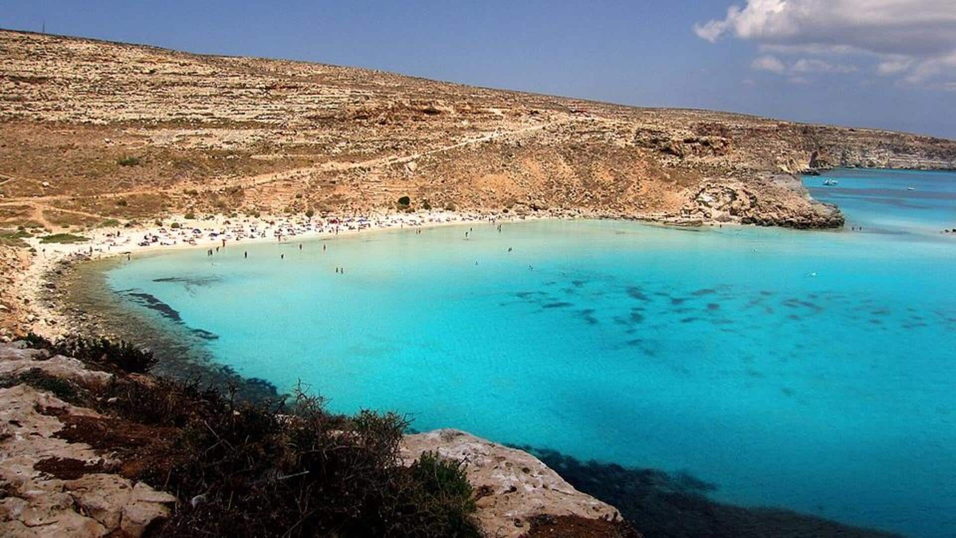 Menemukan Pantai-Pantai Tersembunyi di Mediterania