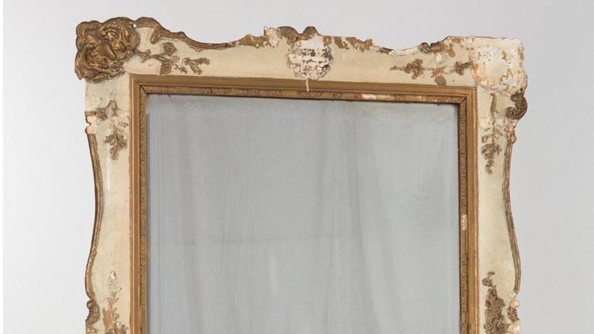 Cermin antik: Sentuhan elegan untuk dekorasi modern