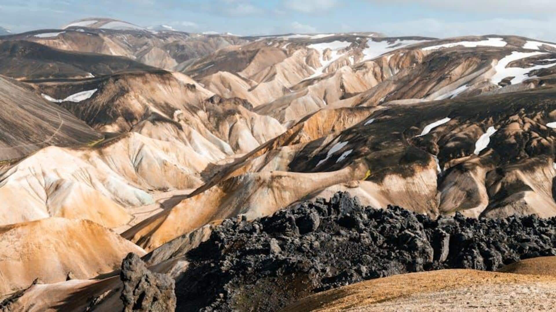 Keajaiban Geotermal Islandia yang Tersembunyi Keajaiban Geotermal Islandia yang Tersembunyi