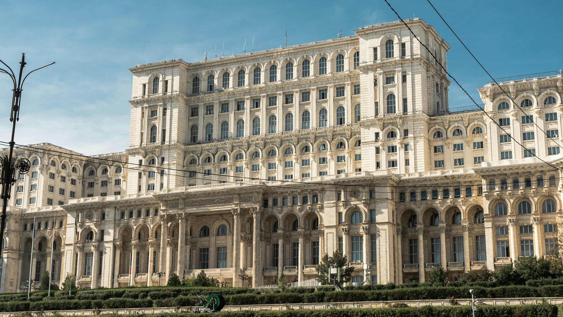 Tempat Wisata Unik di Bucharest, Rumania