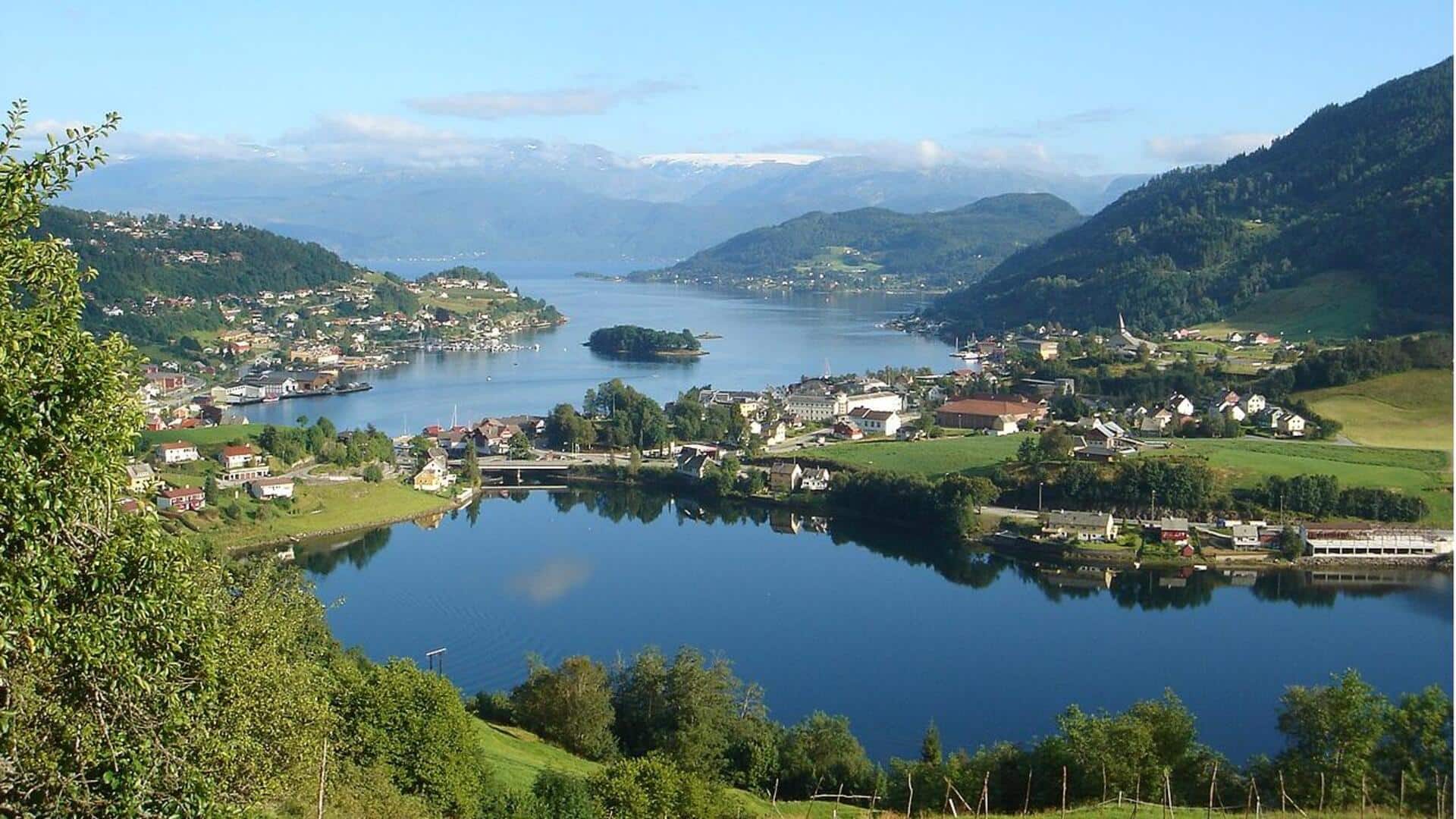 Pesona Musim Dingin Norwegia: Pemandangan Fjord Terbaik