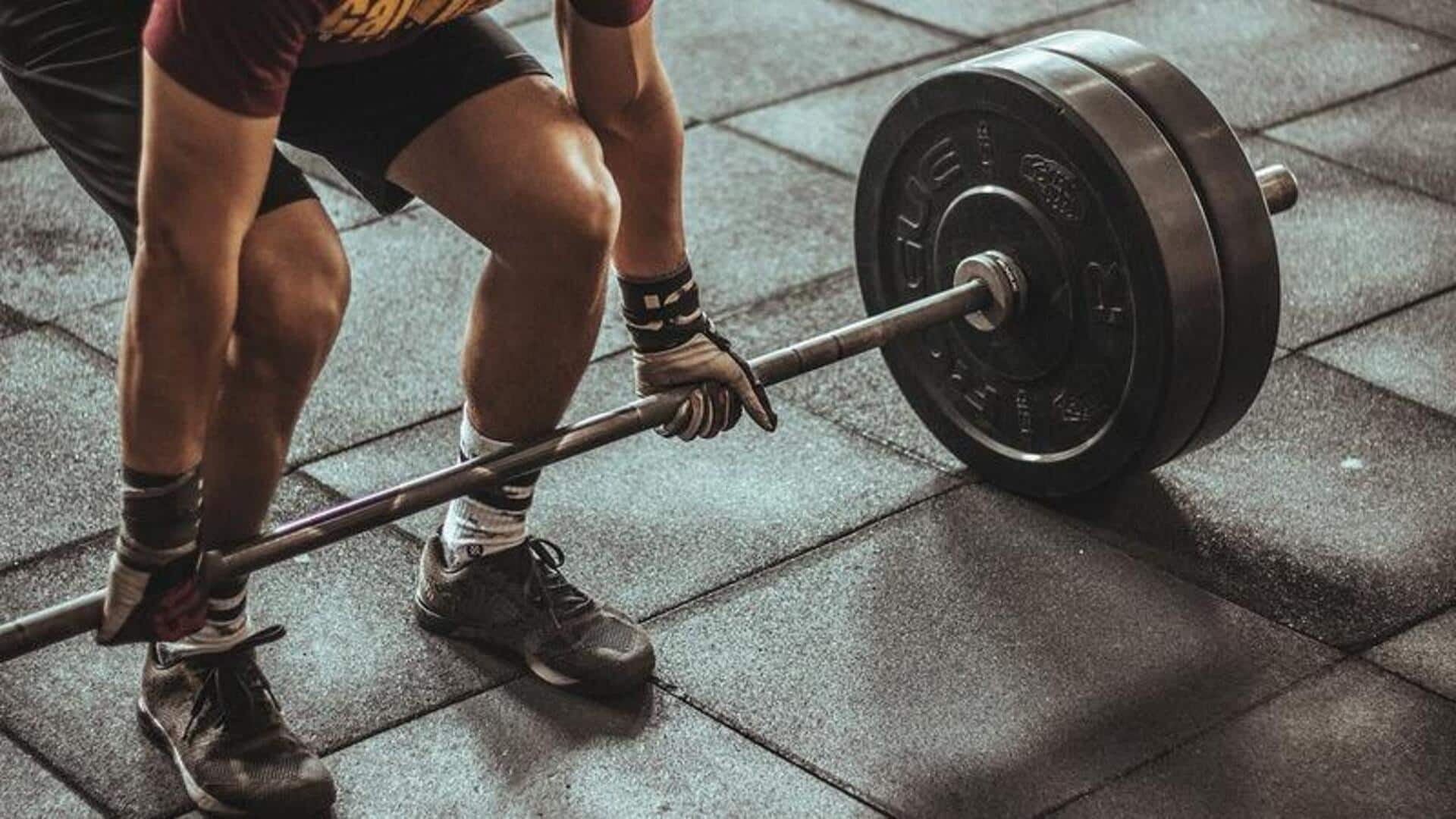 Meningkatkan kekuatan dengan Sumo Deadlift