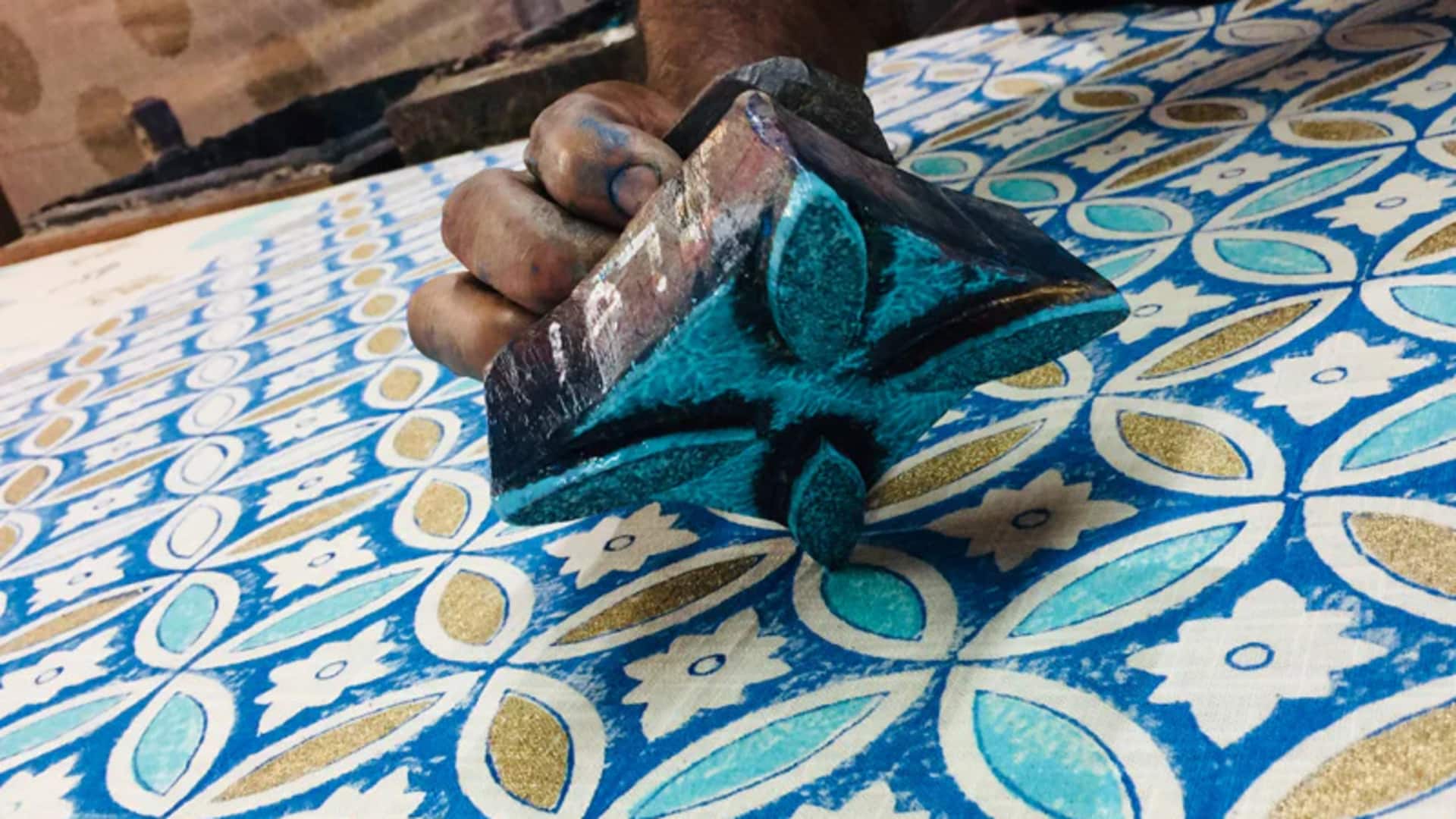 Cetakan blok: Tingkatkan pakaian etnik Anda dengan mudah