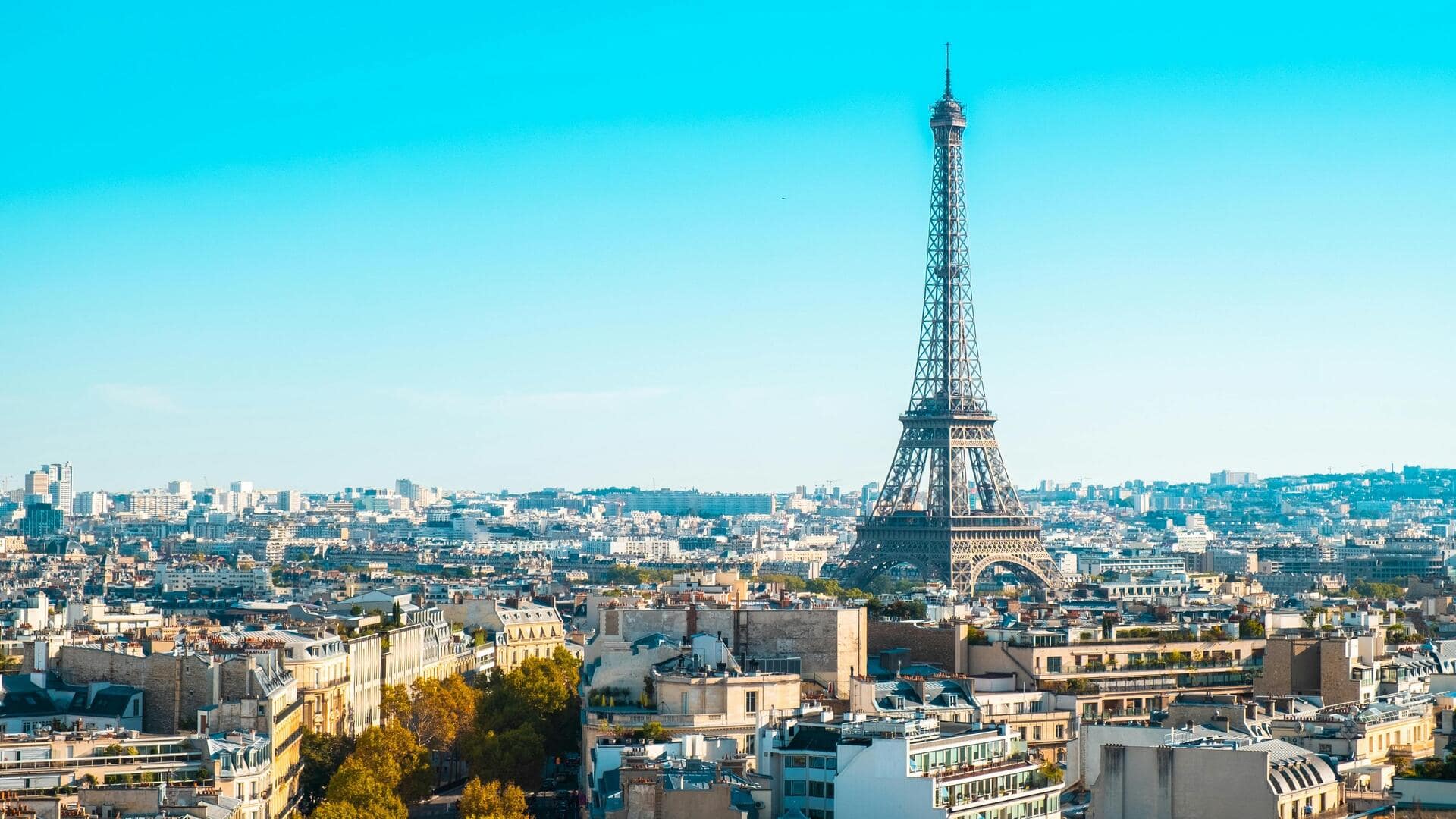 Lima Tengara Menarik untuk Dijelajahi di Paris, Prancis