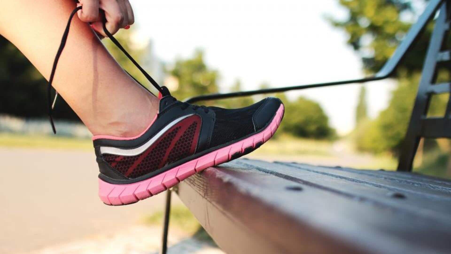 Mengapa pelari maraton memakai sepatu, bukan bertelanjang kaki? Mengapa pelari maraton memakai sepatu, bukan bertelanjang kaki?