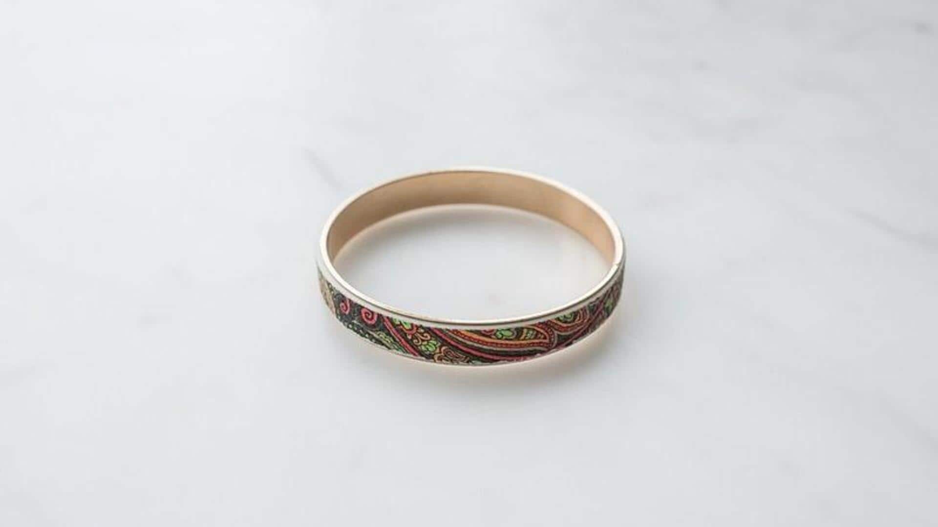 Gaya gelang logam untuk pencinta fesyen minimalis