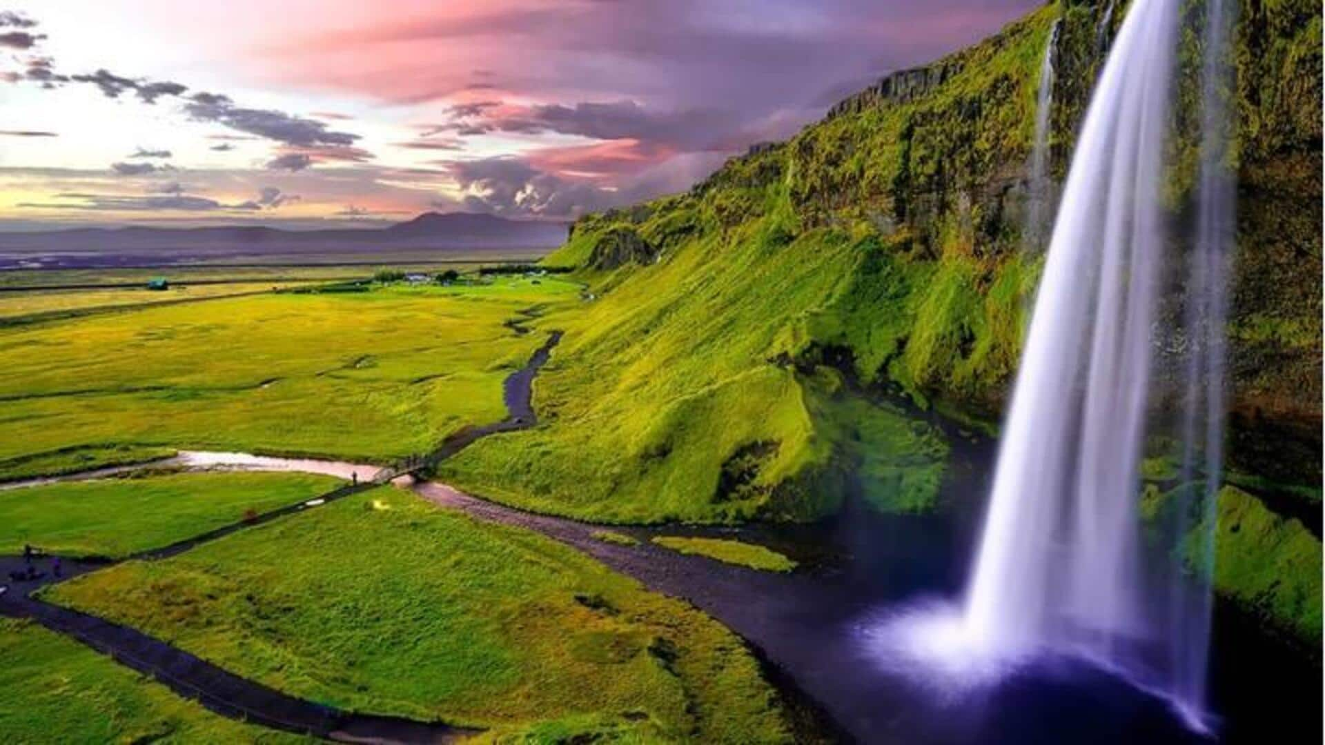 Menjelajahi Ring Road, Islandia Yang Megah Dengan Rekomendasi Wisata Ini