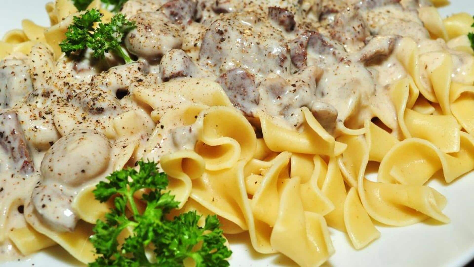 Paprika Mushroom Stroganoff: Resep stroganoff jamur ala Hungaria