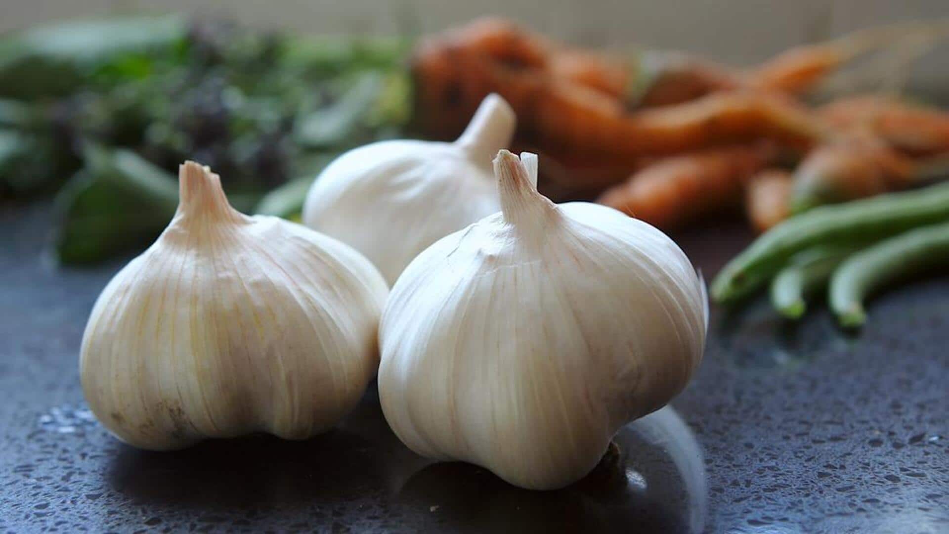 Ubah cara memasak dengan trik bawang putih