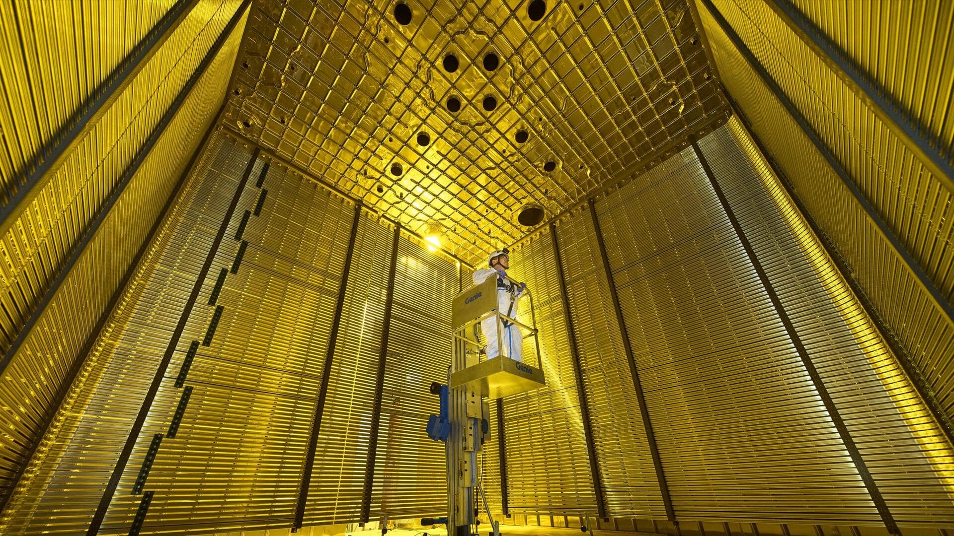 Lima Fakta Menarik tentang Neutrino yang Melintasi Bumi setiap Hari