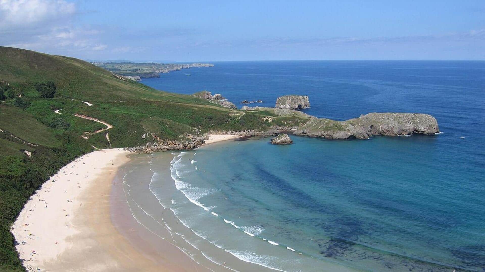 Berlibur di Pantai-Pantai Menakjubkan Asturia, Spanyol