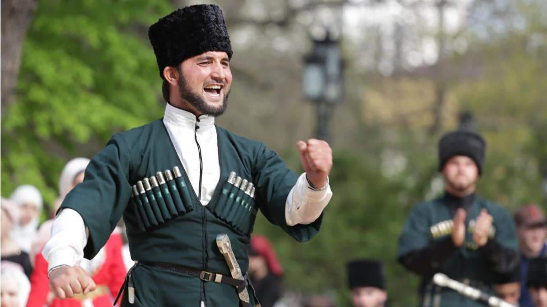 Pakaian Tradisional Azerbaijan, Kekayaan Sejarah Dan Budaya