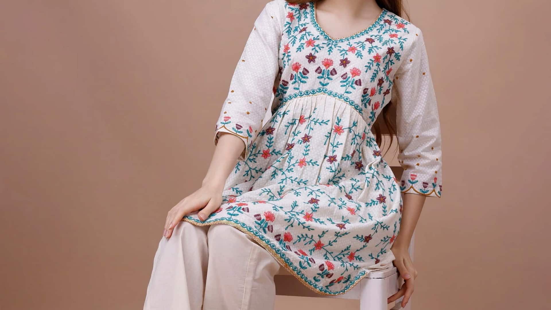 Motif rakyat: Gaya kreatif untuk musim panas India