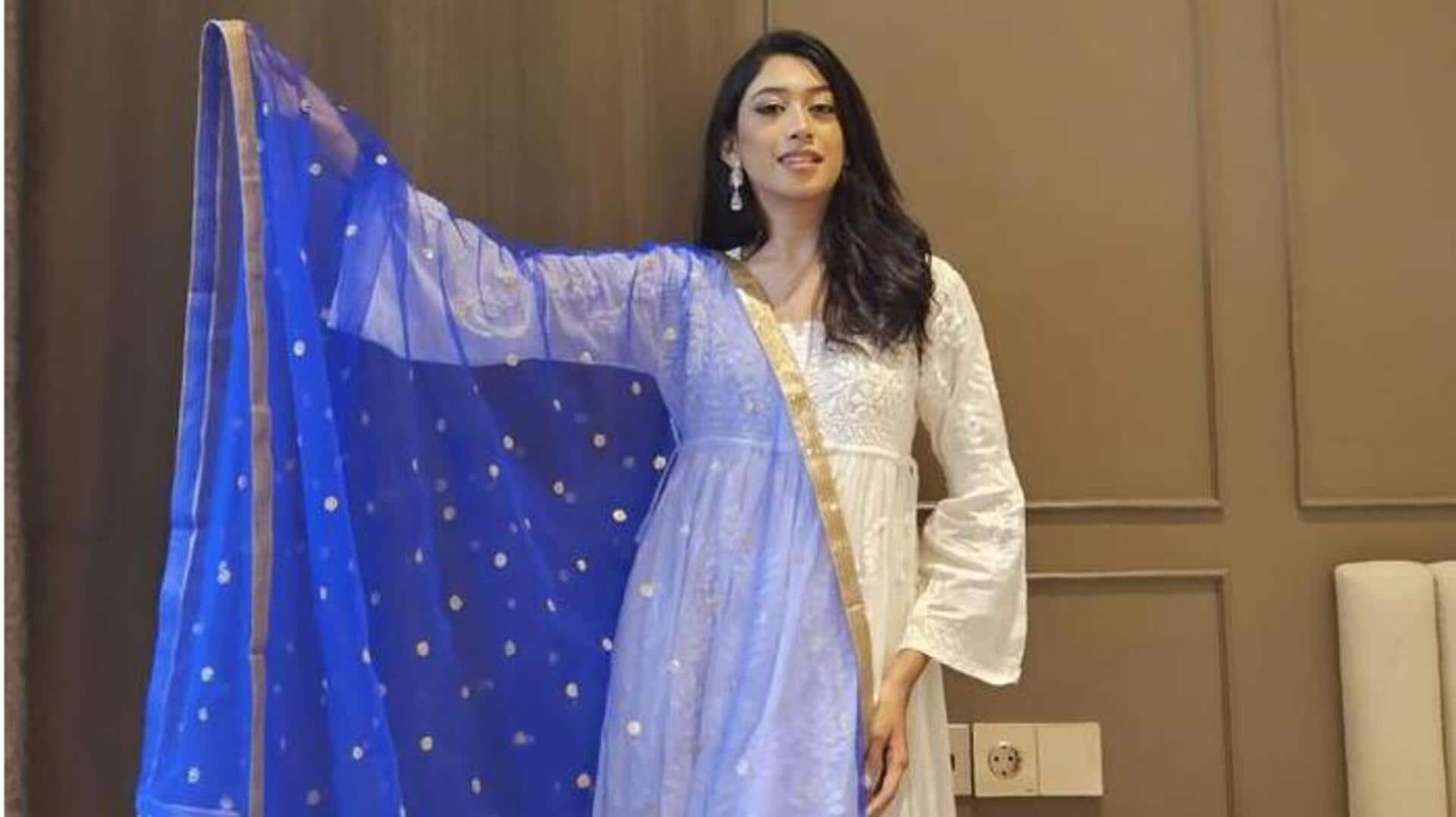 Selendang India yang elegan untuk musim gugur