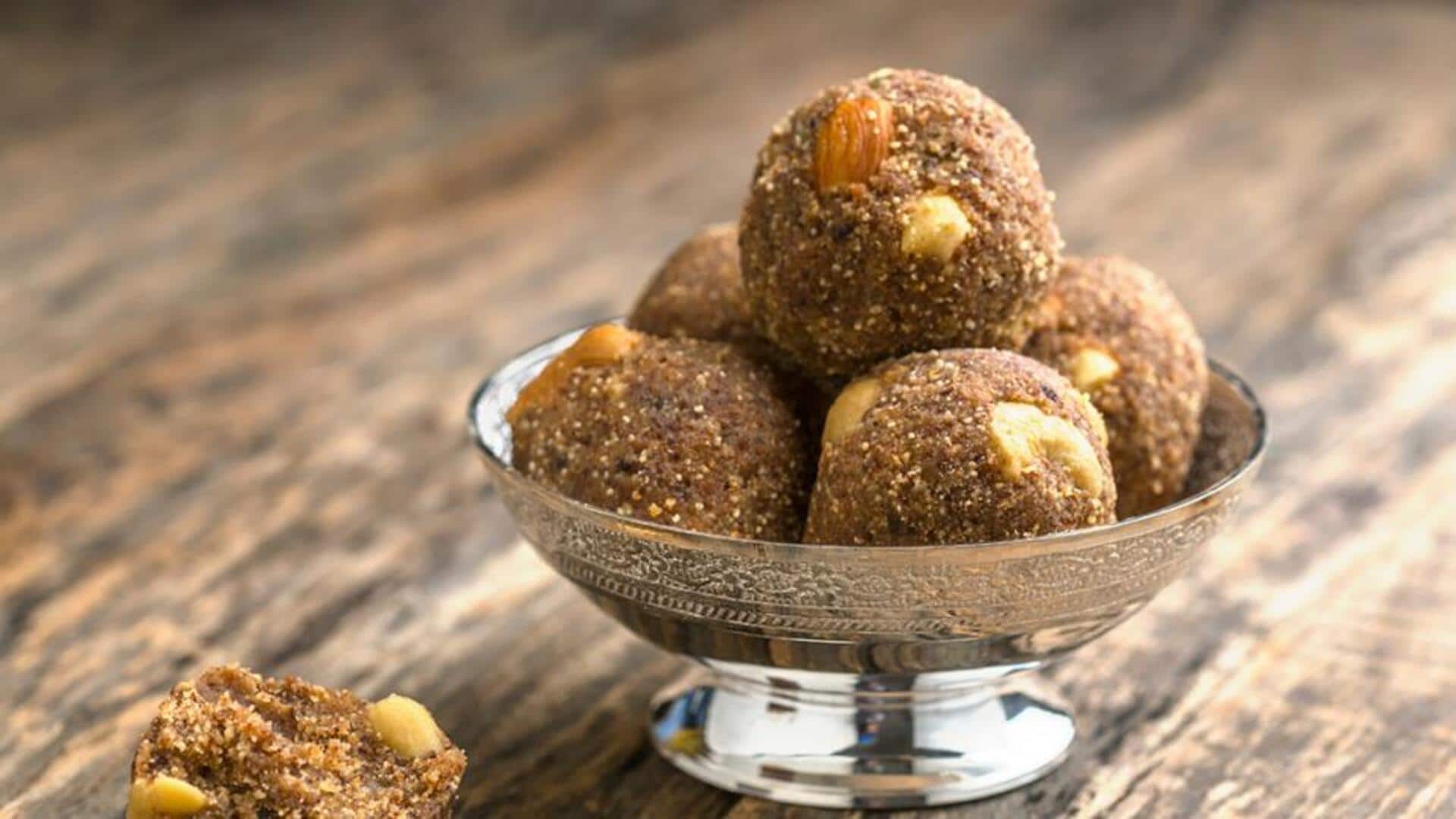 Variasi Laddu Kering Berbasis Buah yang Unik untuk Camilan Sehat