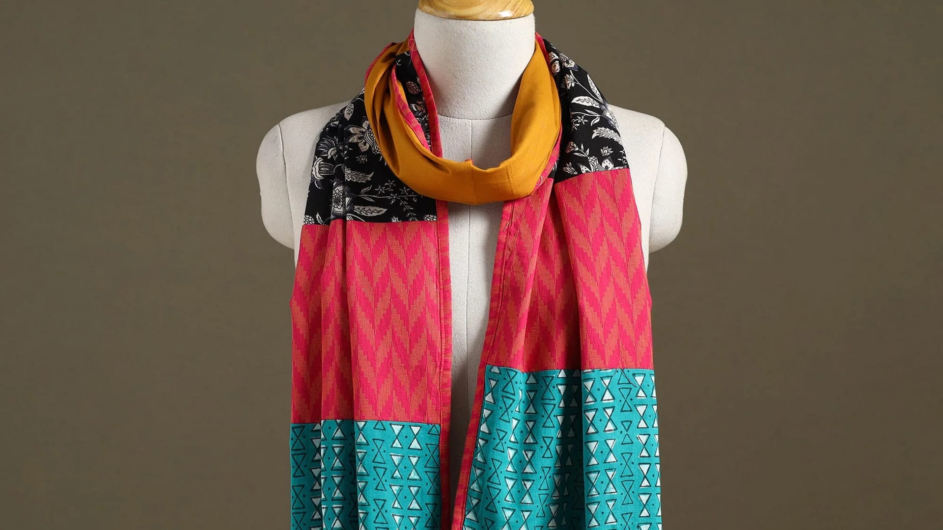 Lima gaya selendang patchwork untuk pakaian musim semi India