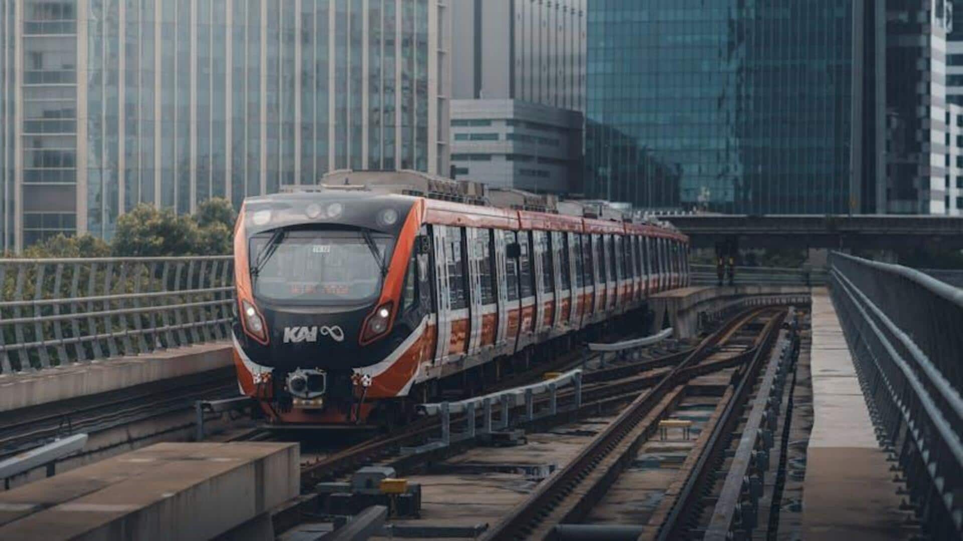 Perjalanan Kereta Api Indonesia: Rute dan Pemandangan yang Wajib Dilihat Perjalanan Kereta Api Indonesia: Rute dan Pemandangan yang Wajib Dilihat
