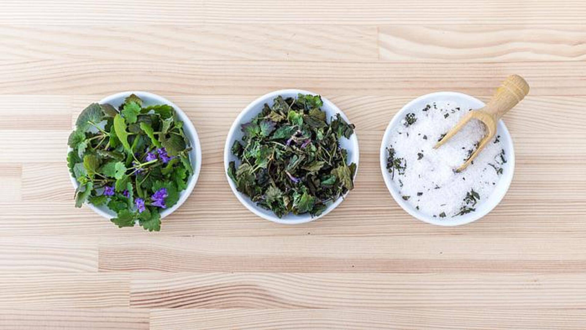 Tambahkan rasa pada hidangan dengan minyak herbal