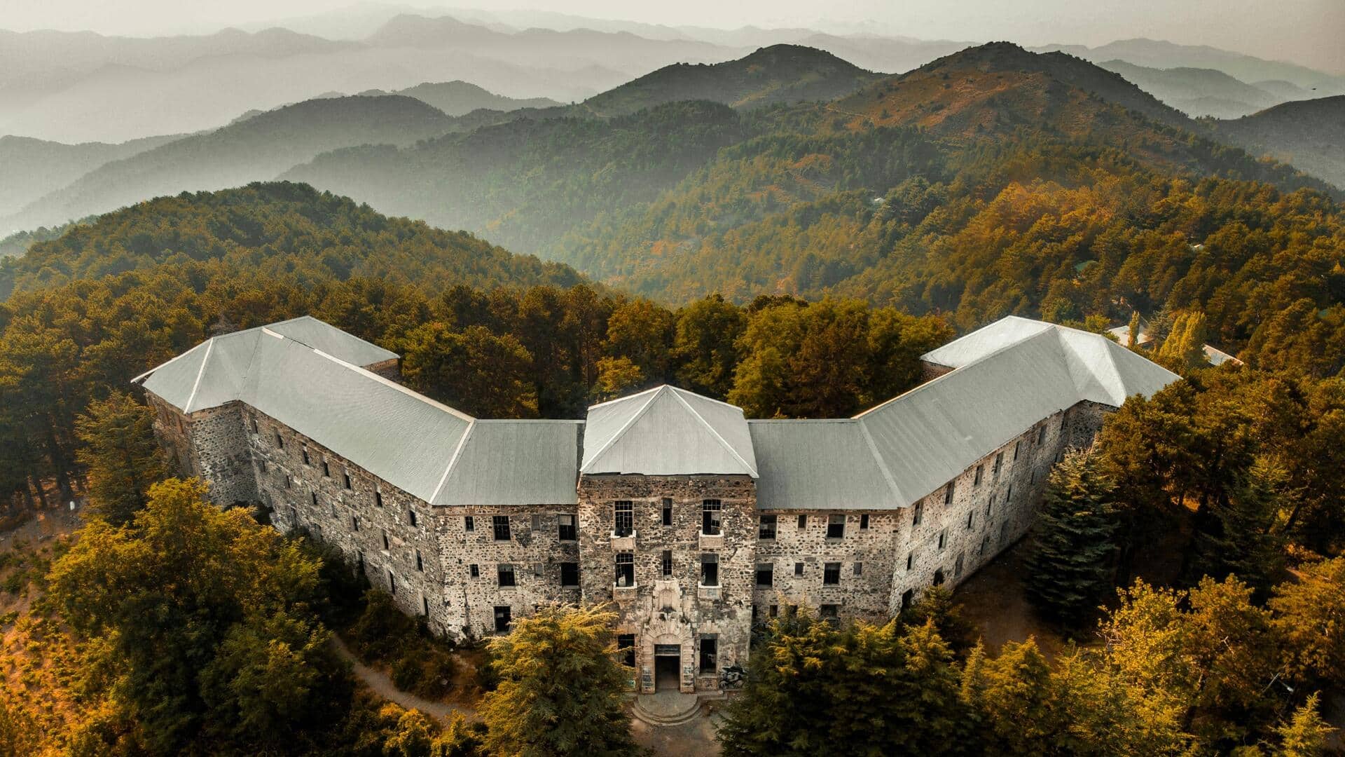Lima Jalur Tepi Tebing Indah di Siprus
