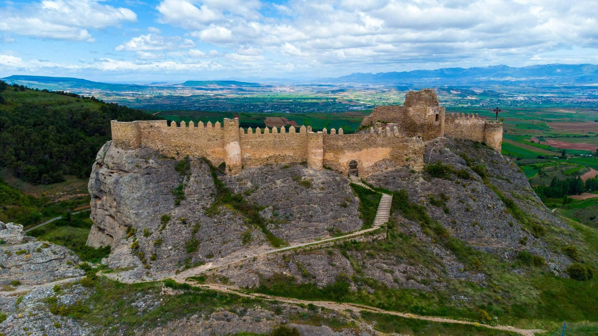 Menikmati Kebun Anggur La Rioja, Spanyol