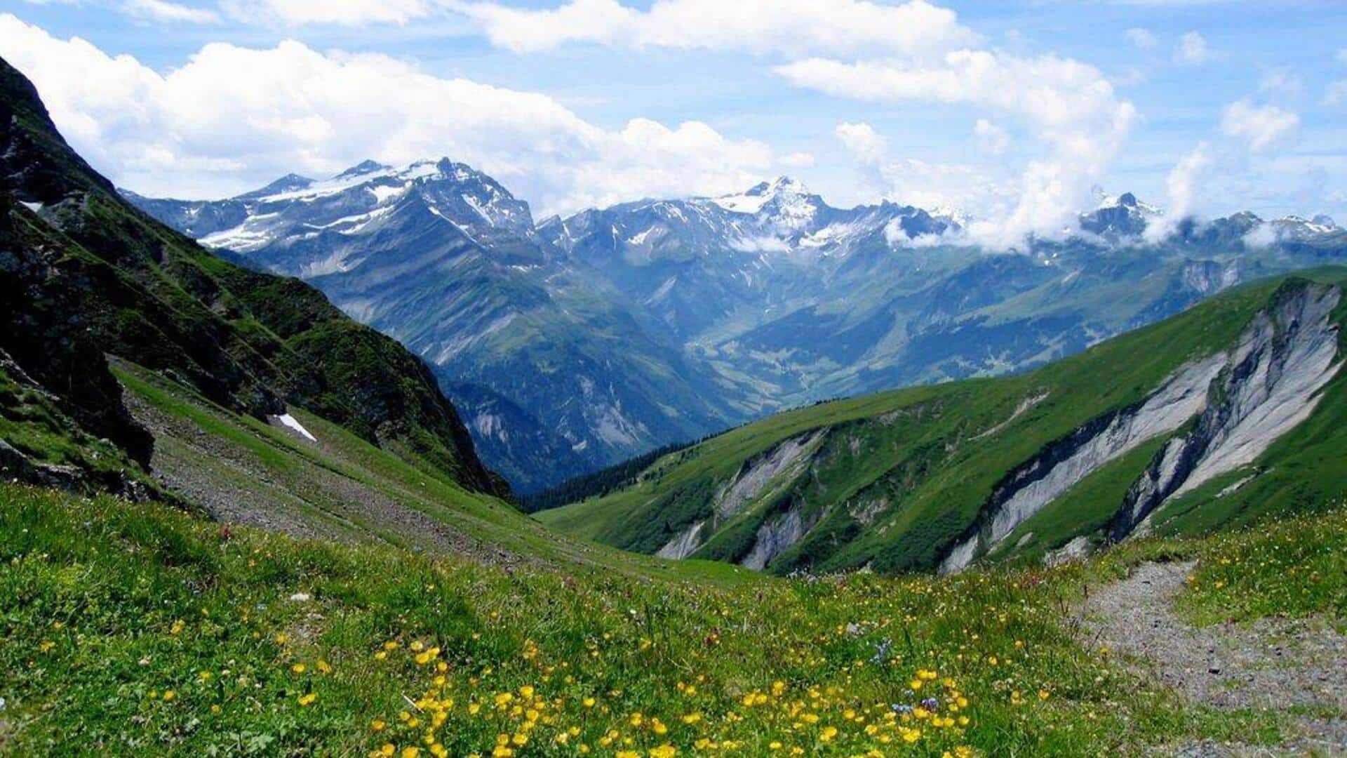 Pesona Rute-Rute Alpen di Swiss