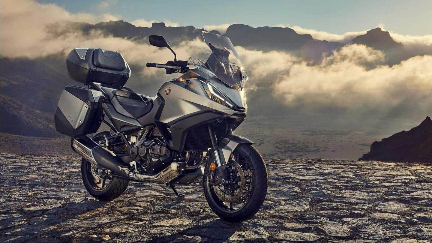 Honda NT1100 dengan mesin 1.084 cc resmi diluncurkan di Eropa