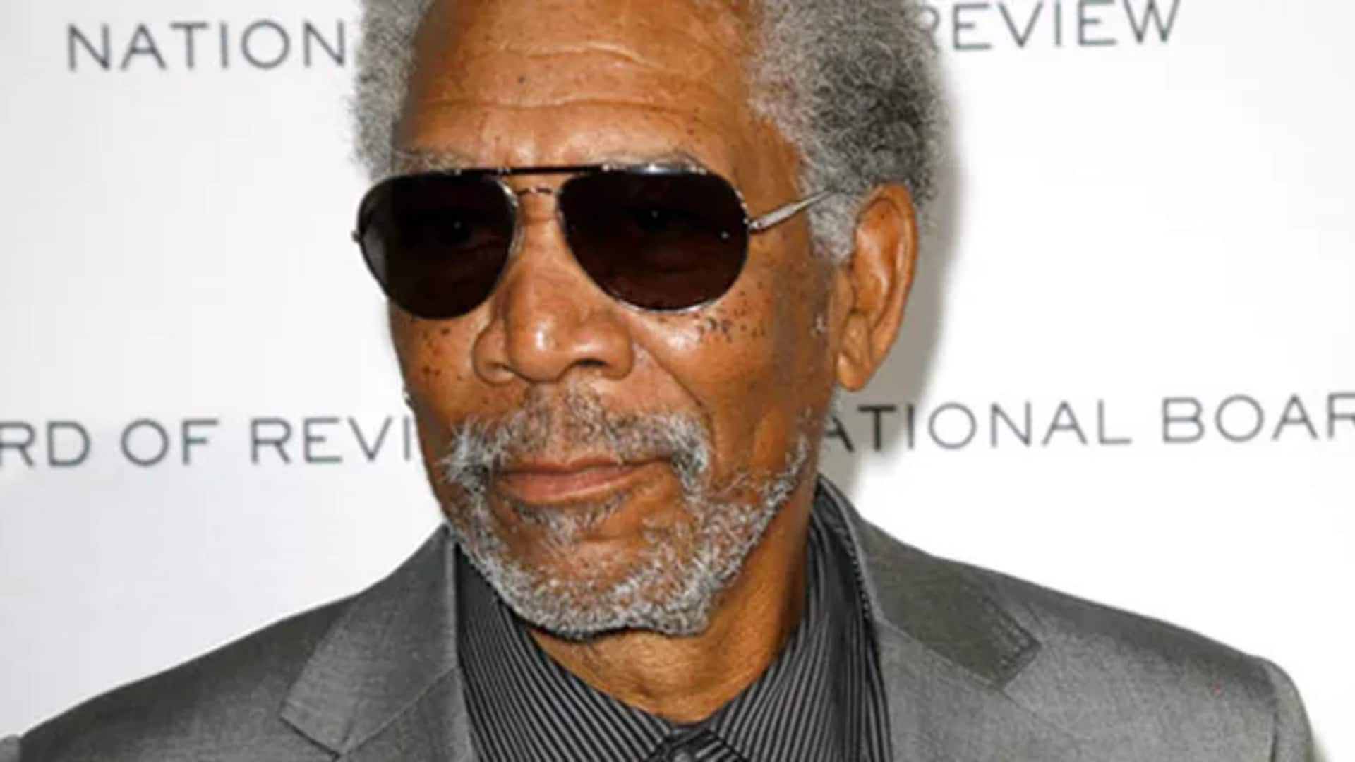 Suara ajaib Morgan Freeman yang abadi di Hollywood