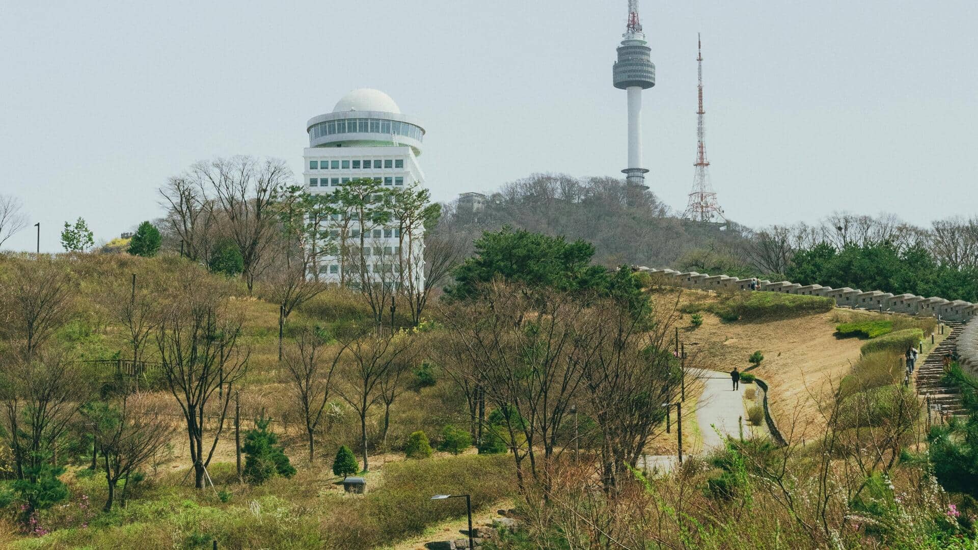 Taman Menawan di Seoul untuk Pelarian Tenang