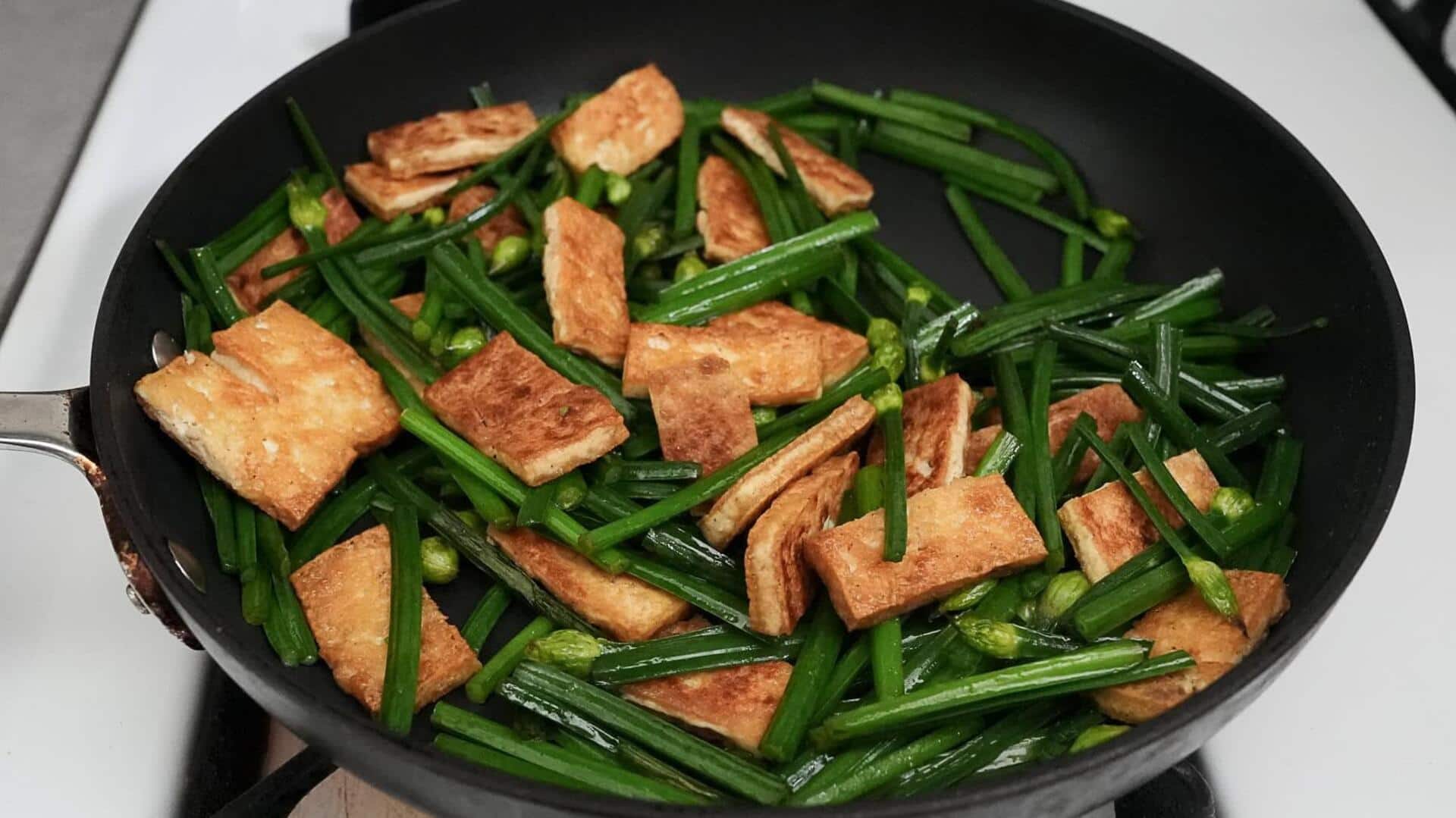 Lima Resep Tumis Sederhana dengan Bahan Dasar Bawang Putih Chive