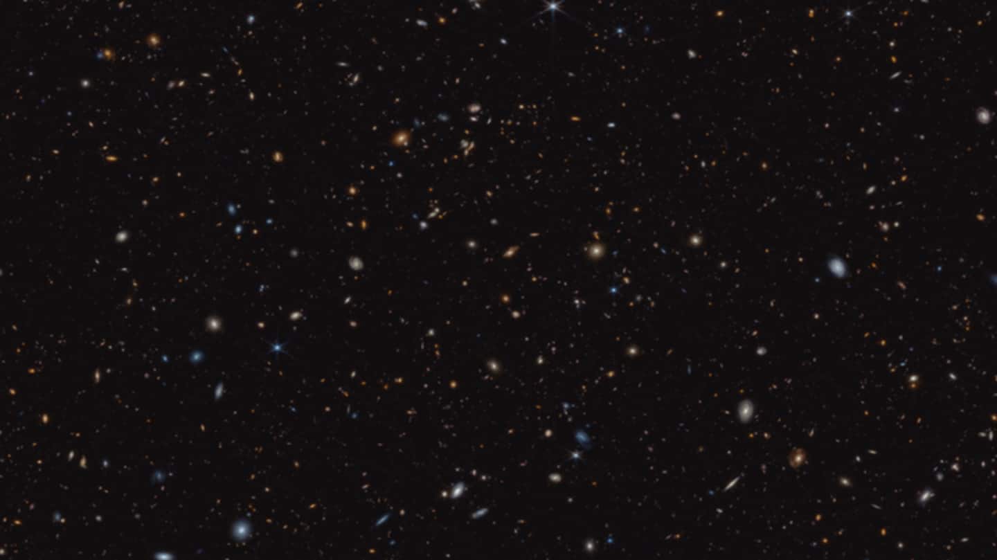 Teleskop James Webb NASA Menangkap 45.000 Galaksi Dari Alam Semesta Awal