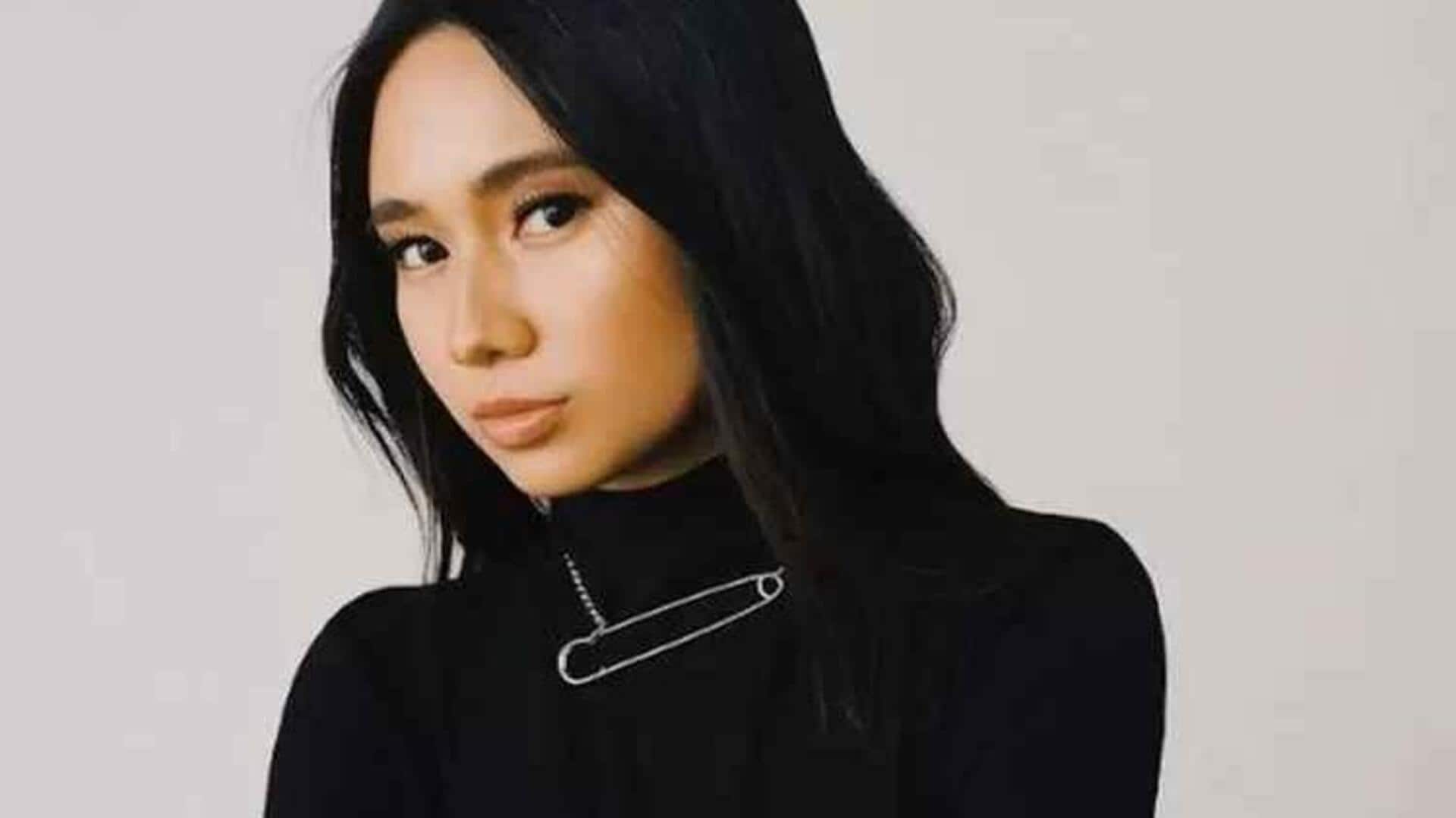 Niki Zefanya: Mengapa suaranya menyentuh budaya musik Indonesia? Niki Zefanya: Mengapa suaranya menyentuh budaya musik Indonesia?