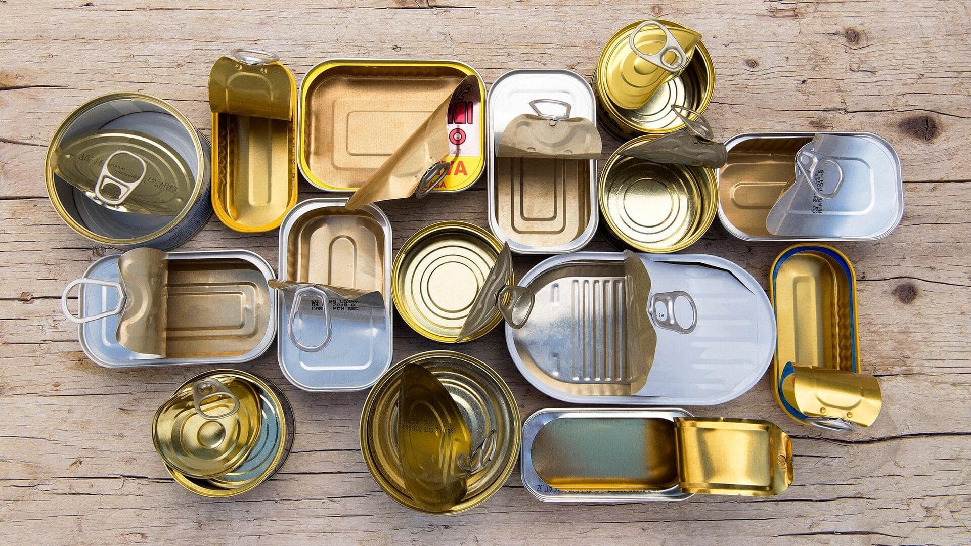 Ubah kaleng bekas menjadi organizer dapur bergaya